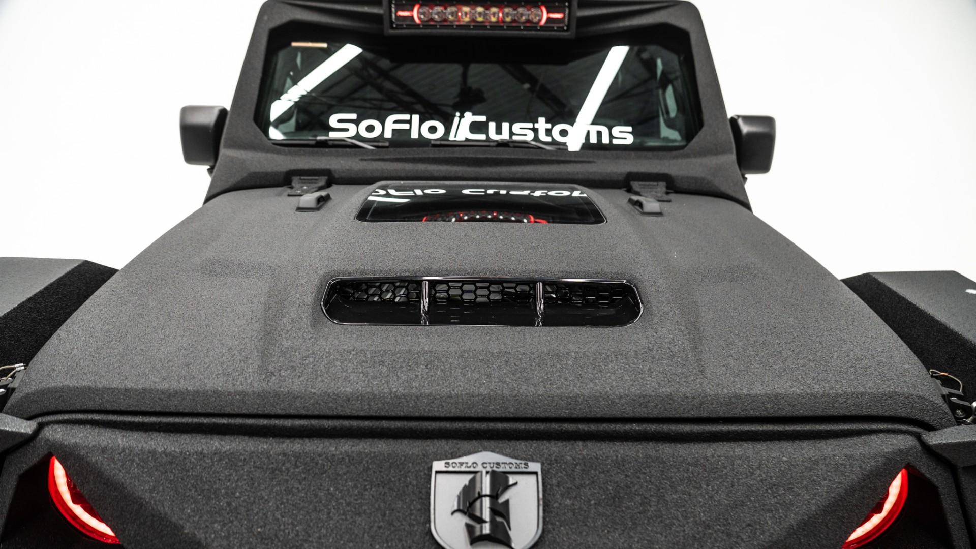 2024 JEEP GLADIATOR in Black, photo 17 of 60