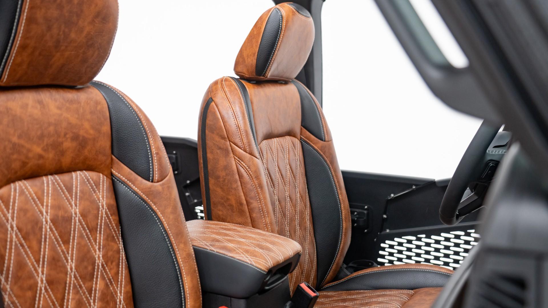 2025 JEEP WRANGLER in Black, photo 50 of 60