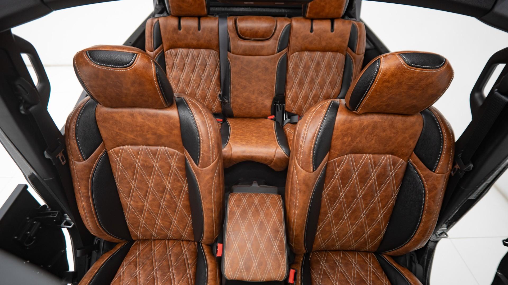 2025 JEEP WRANGLER in Black, photo 35 of 60