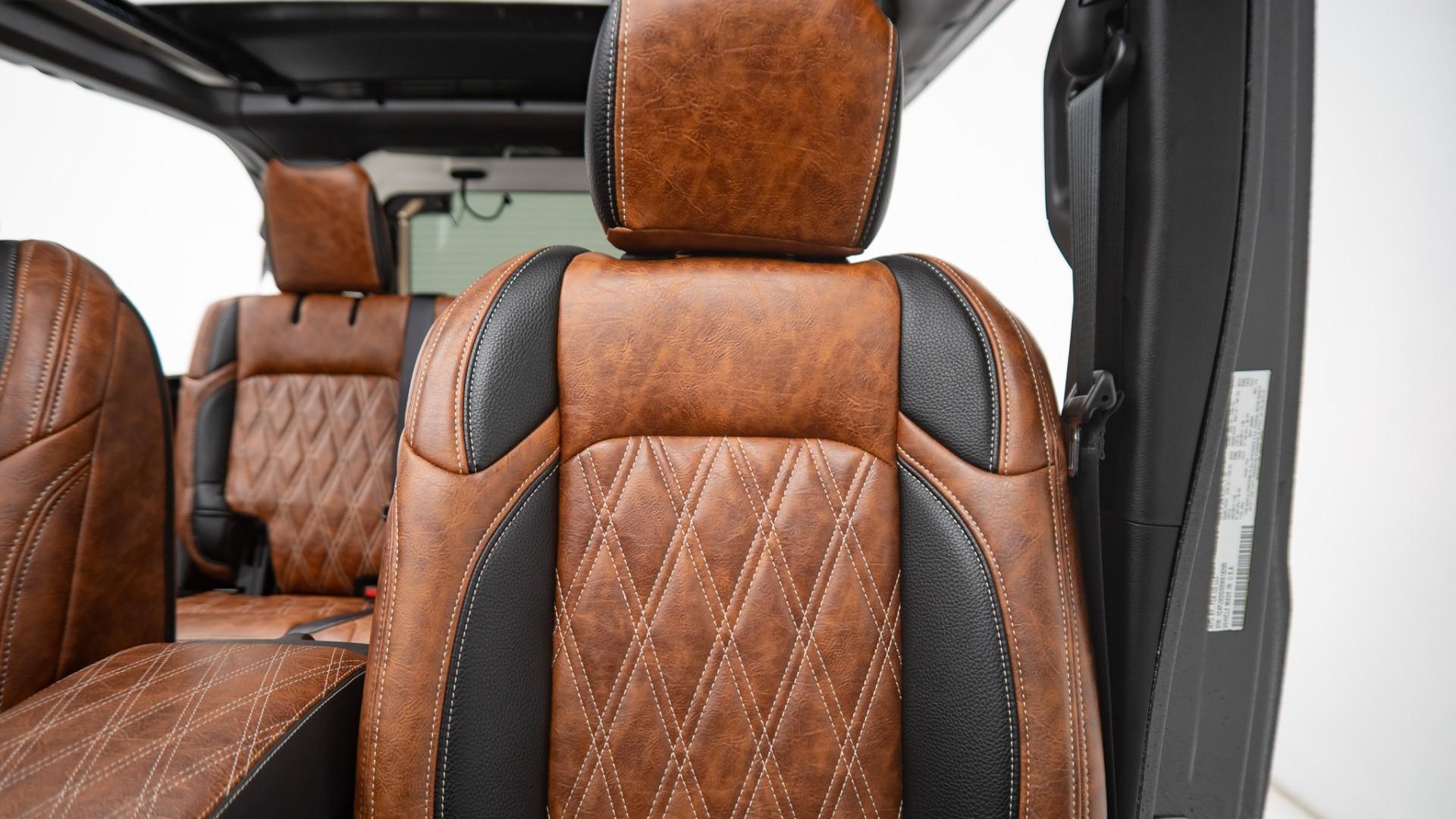 2025 JEEP WRANGLER in Black, photo 48 of 60