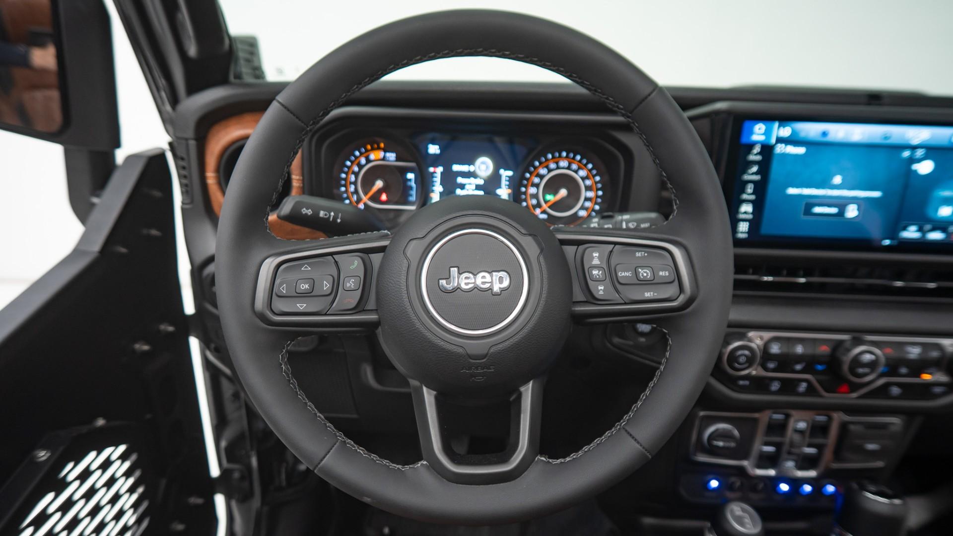 2025 JEEP WRANGLER in Black, photo 41 of 60