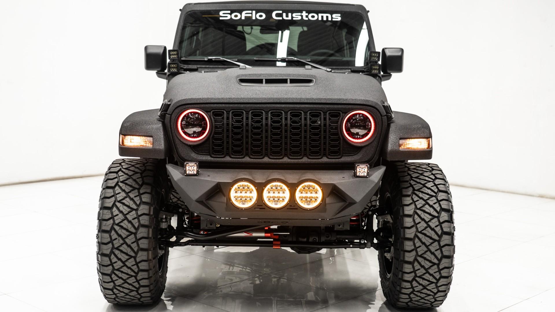 2025 JEEP WRANGLER in Black, photo 14 of 60