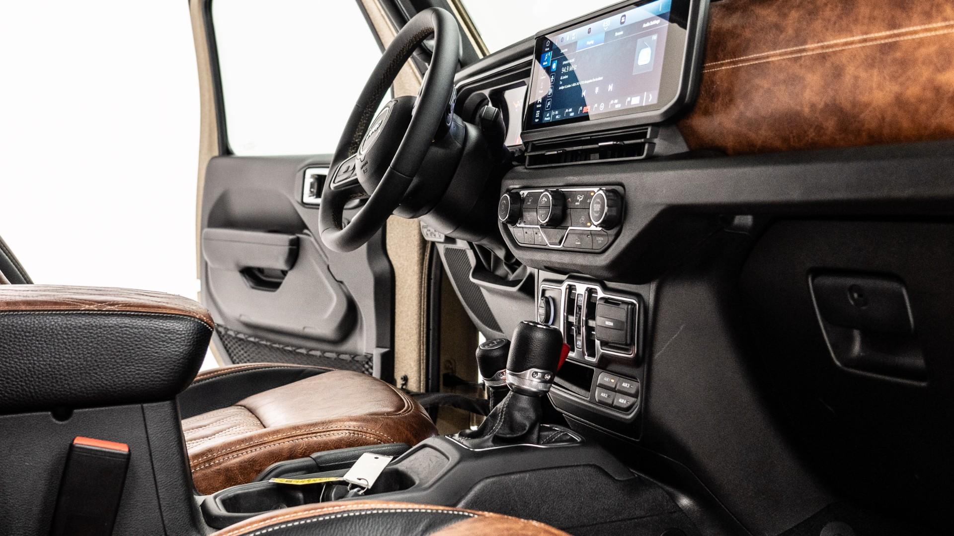 2026 JEEP WRANGLER in Brown, photo 44 of 47