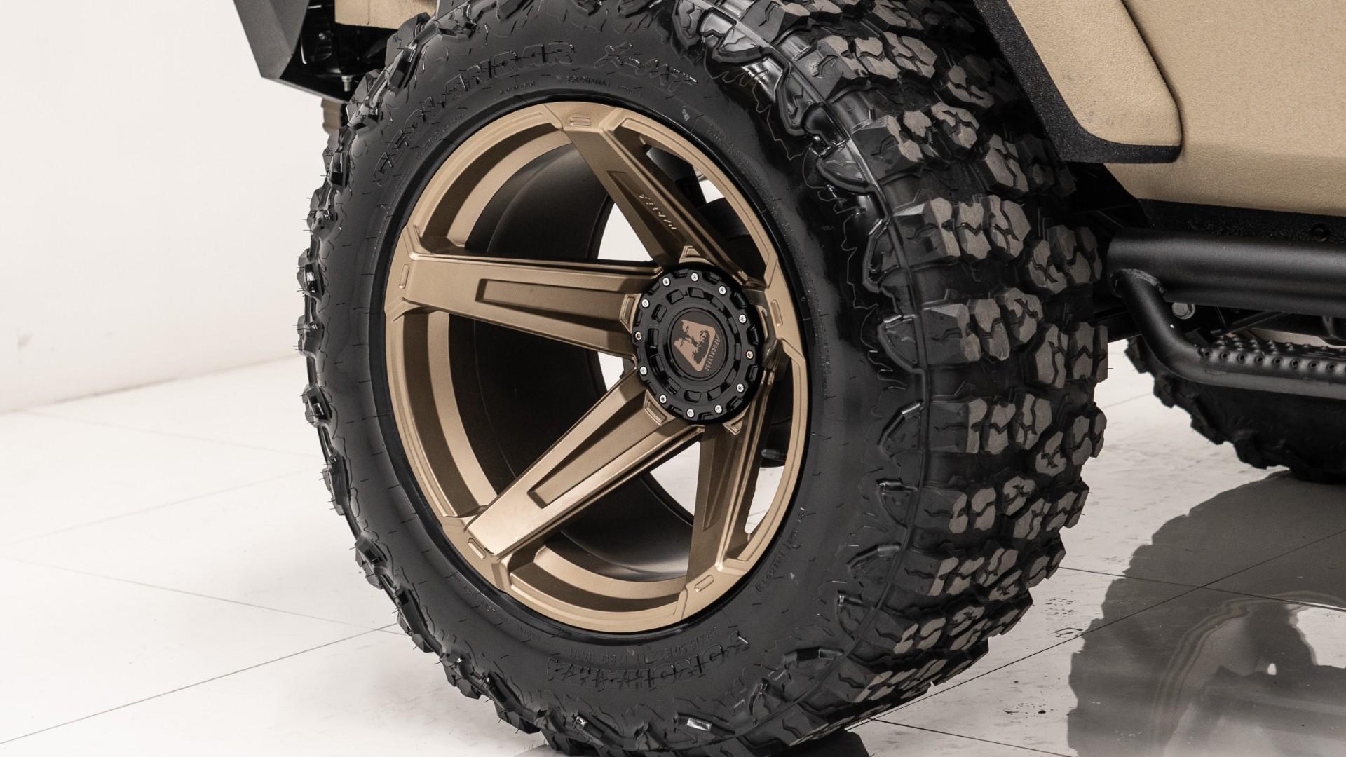 2026 JEEP WRANGLER in Brown, photo 22 of 47