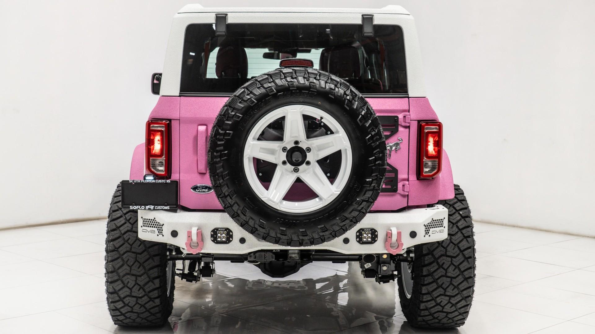 2025 FORD BRONCO in Pink, photo 25 of 55