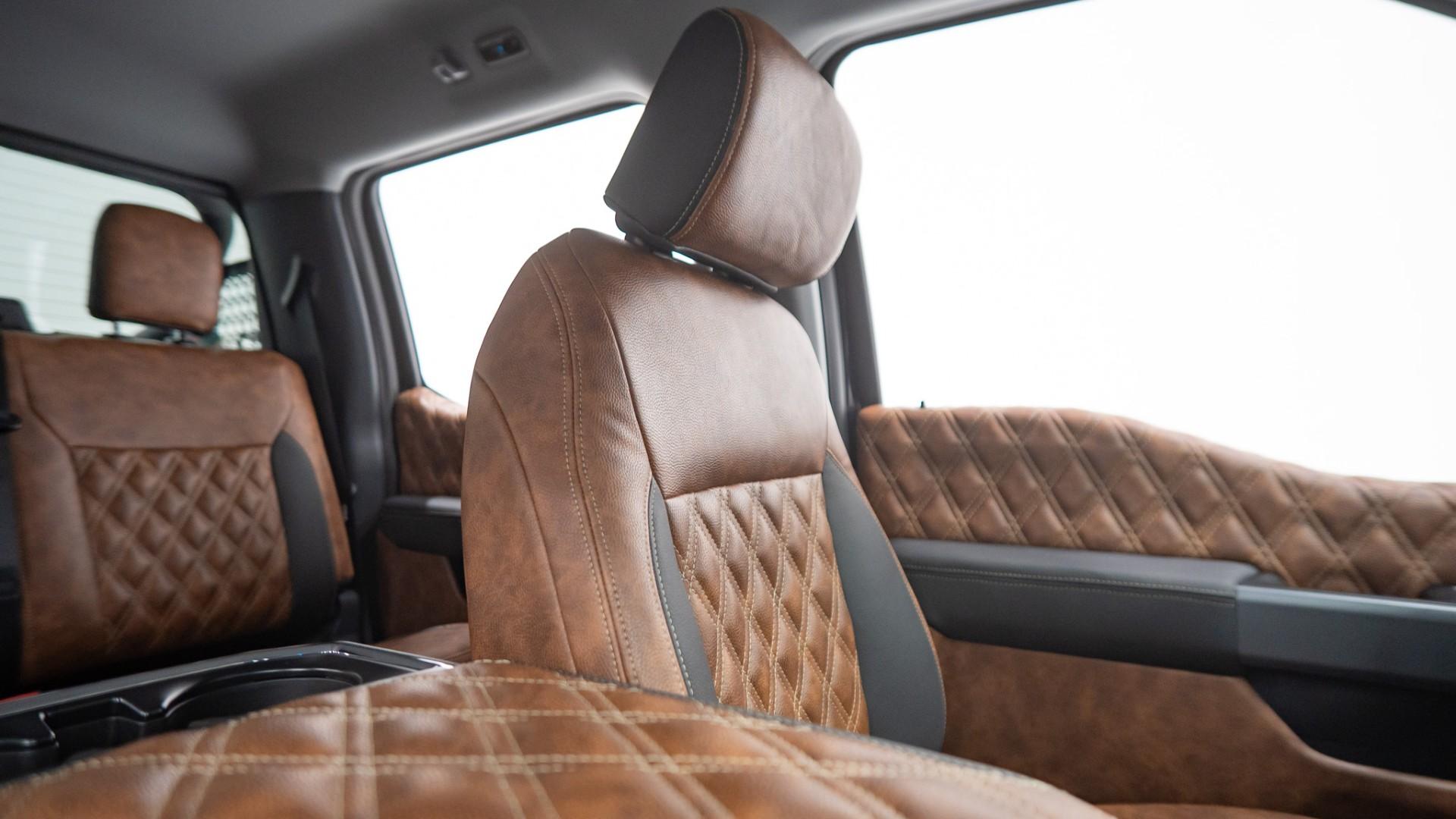 2025 FORD F-150 in Black, photo 52 of 60