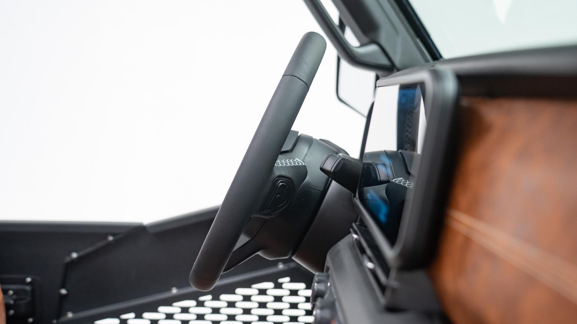2025 JEEP WRANGLER in Black, photo 40 of 54