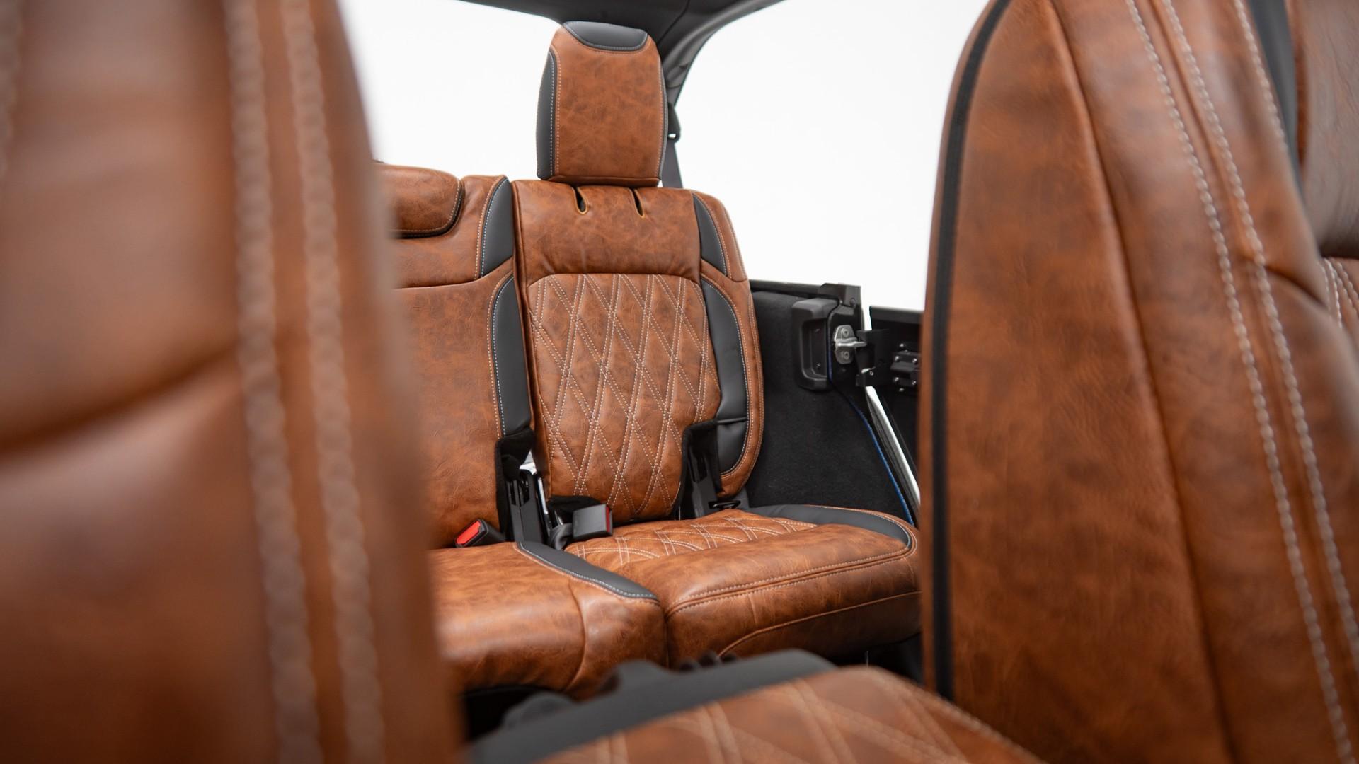 2025 JEEP WRANGLER in Black, photo 49 of 54