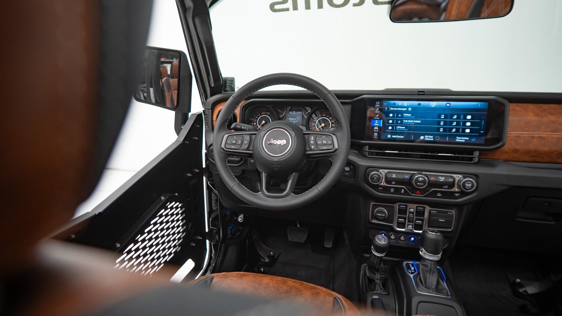 2025 JEEP WRANGLER in Black, photo 38 of 54