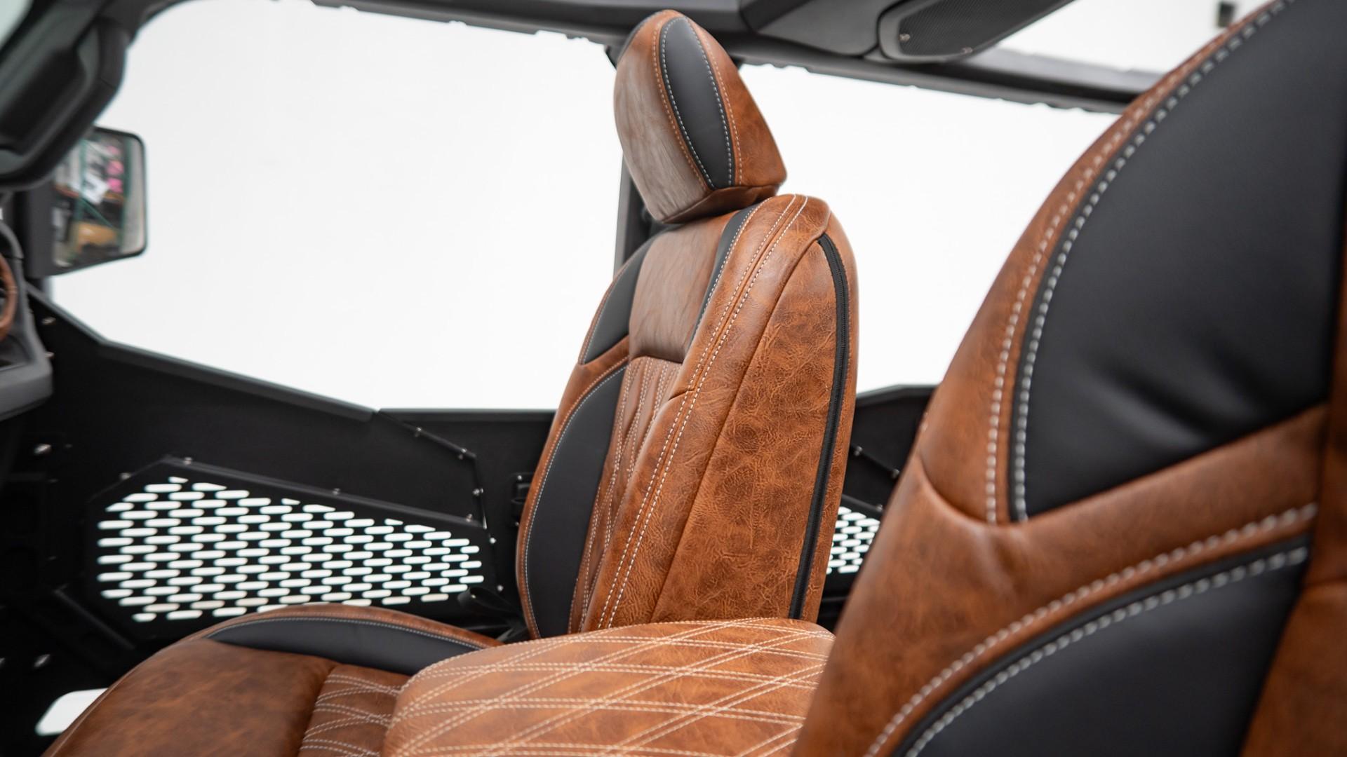2025 JEEP WRANGLER in Black, photo 42 of 54