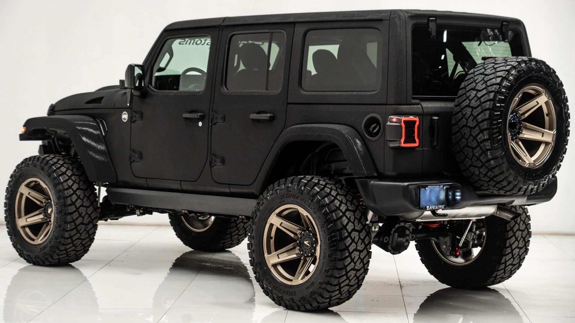 2025 JEEP WRANGLER in Black, photo 3 of 54