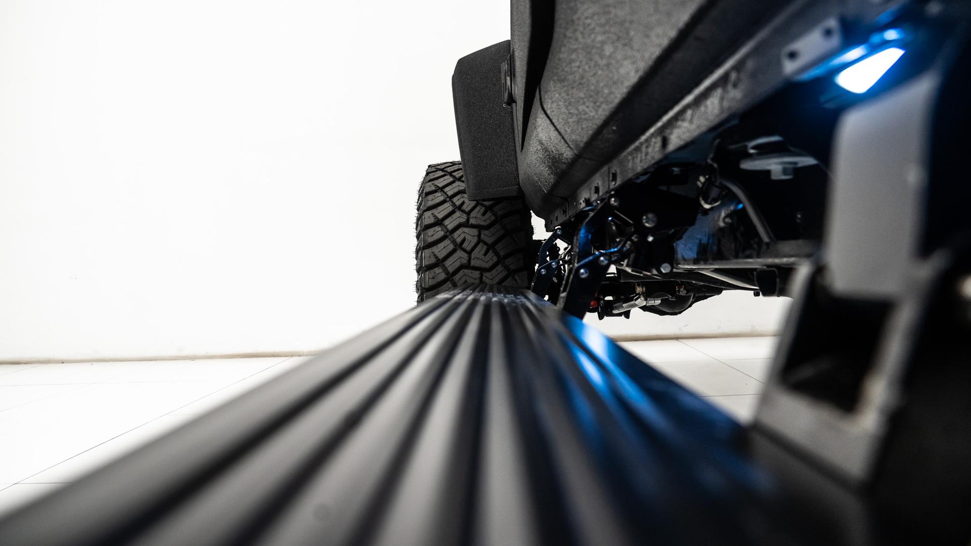 2025 JEEP WRANGLER in Black, photo 24 of 54