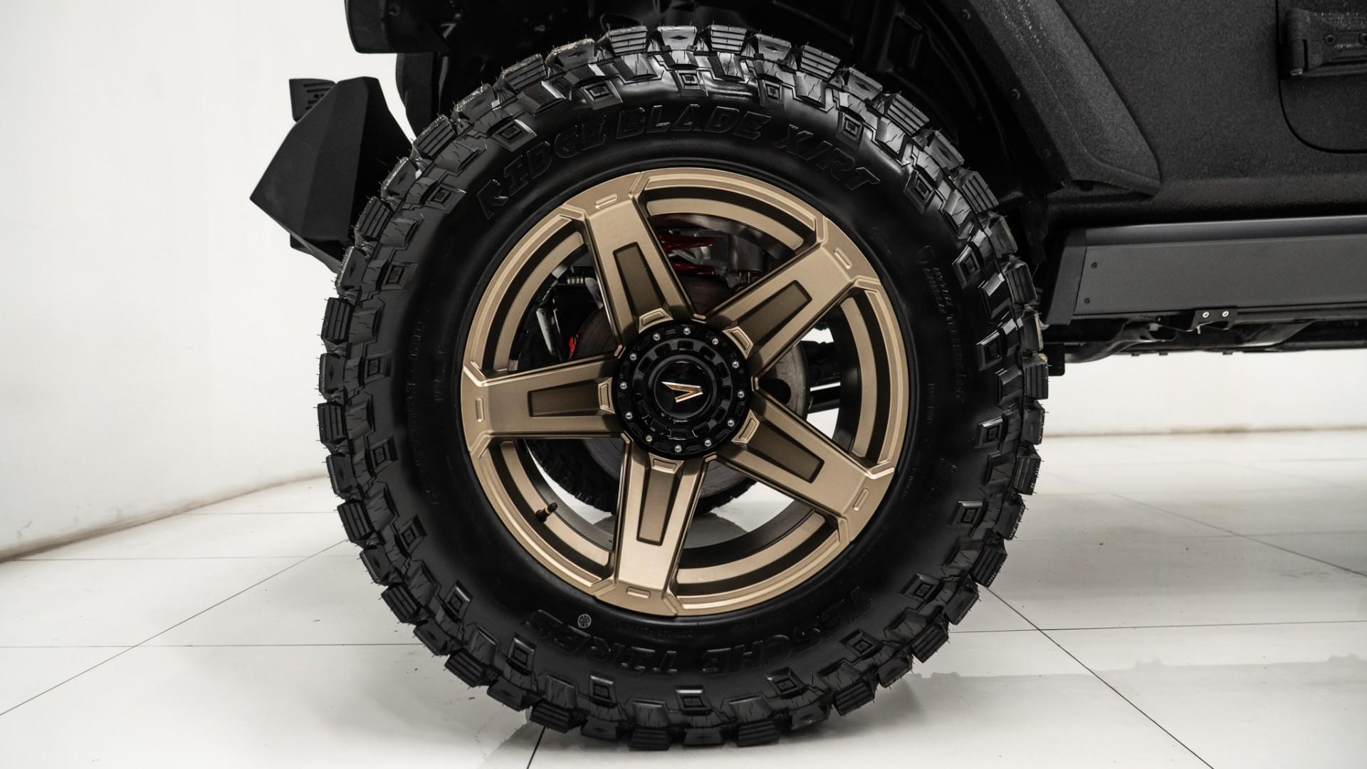 2025 JEEP WRANGLER in Black, photo 23 of 54