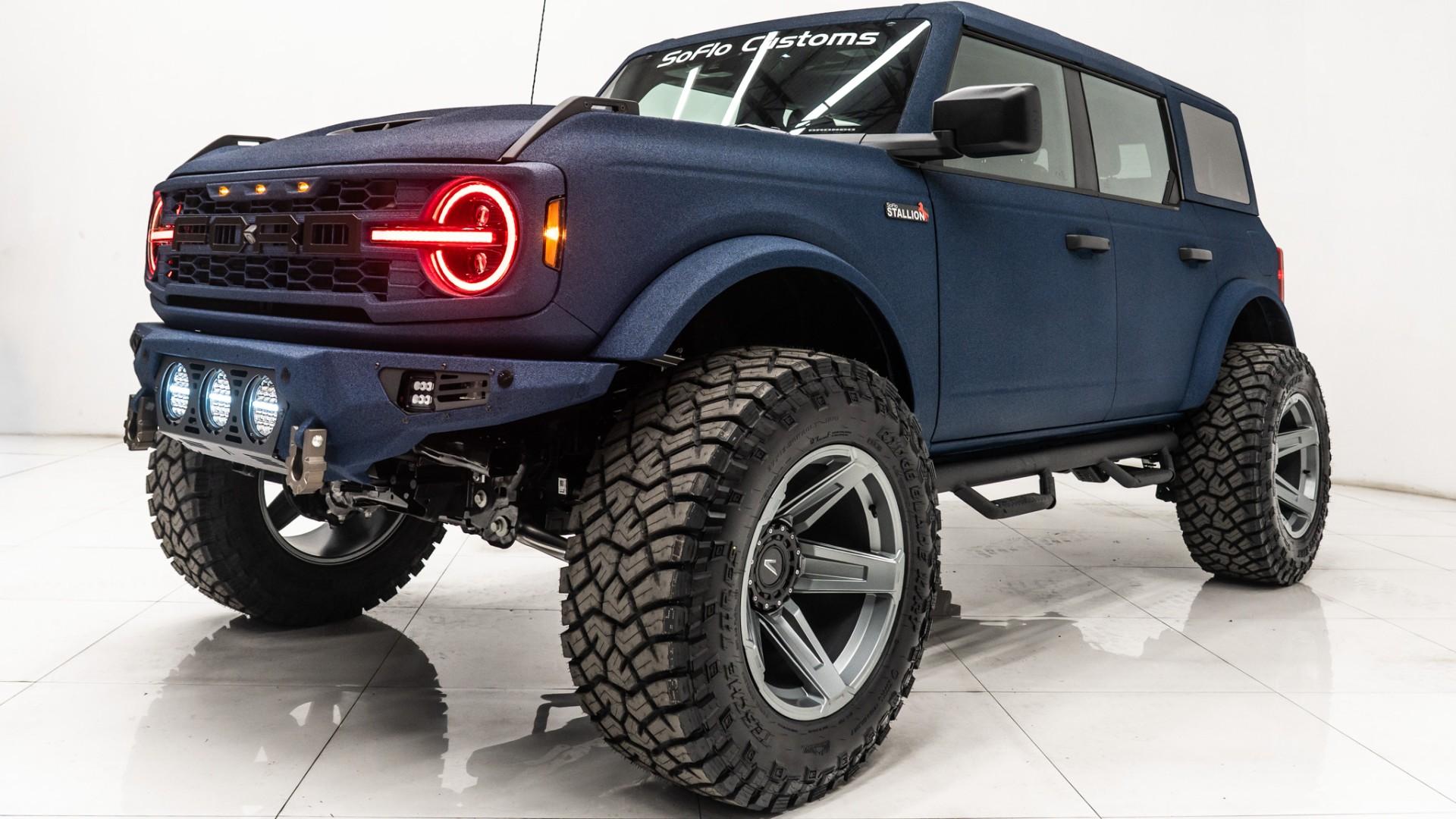 2025 FORD BRONCO in Blue, photo 8 of 56