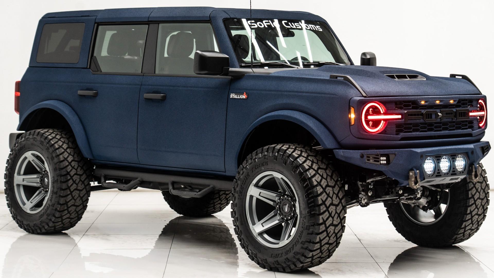 2025 FORD BRONCO in Blue, photo 4 of 56