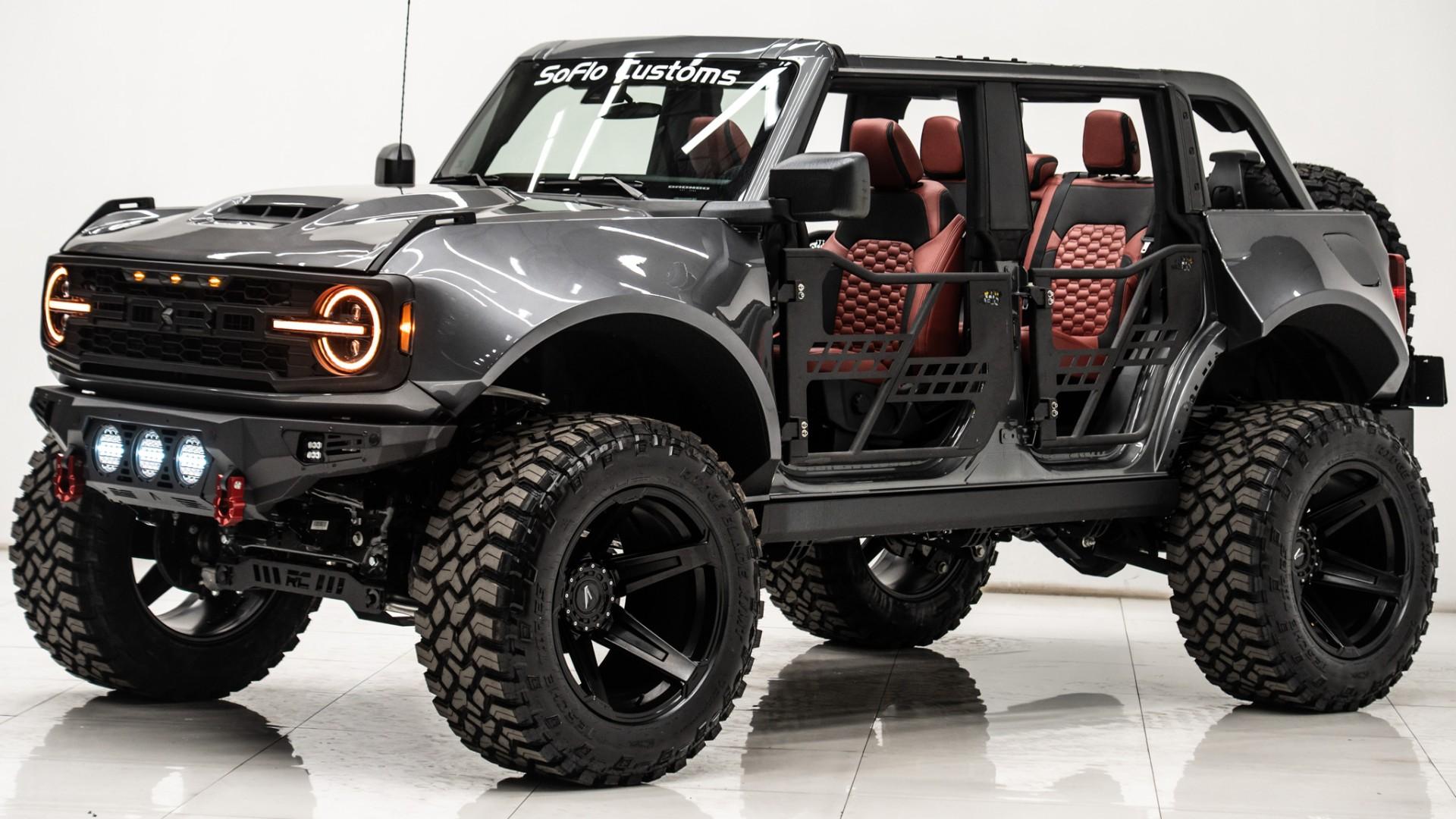 2025 FORD BRONCO in Gray, photo 9 of 60