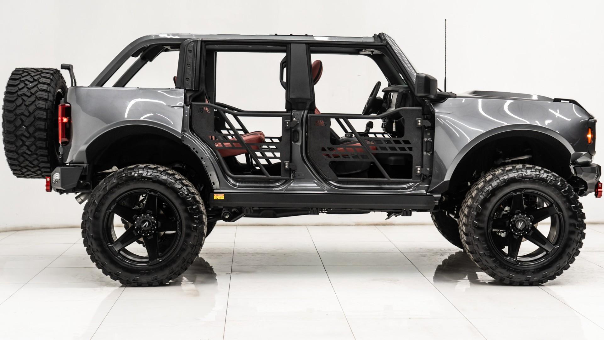 2025 FORD BRONCO in Gray, photo 12 of 60