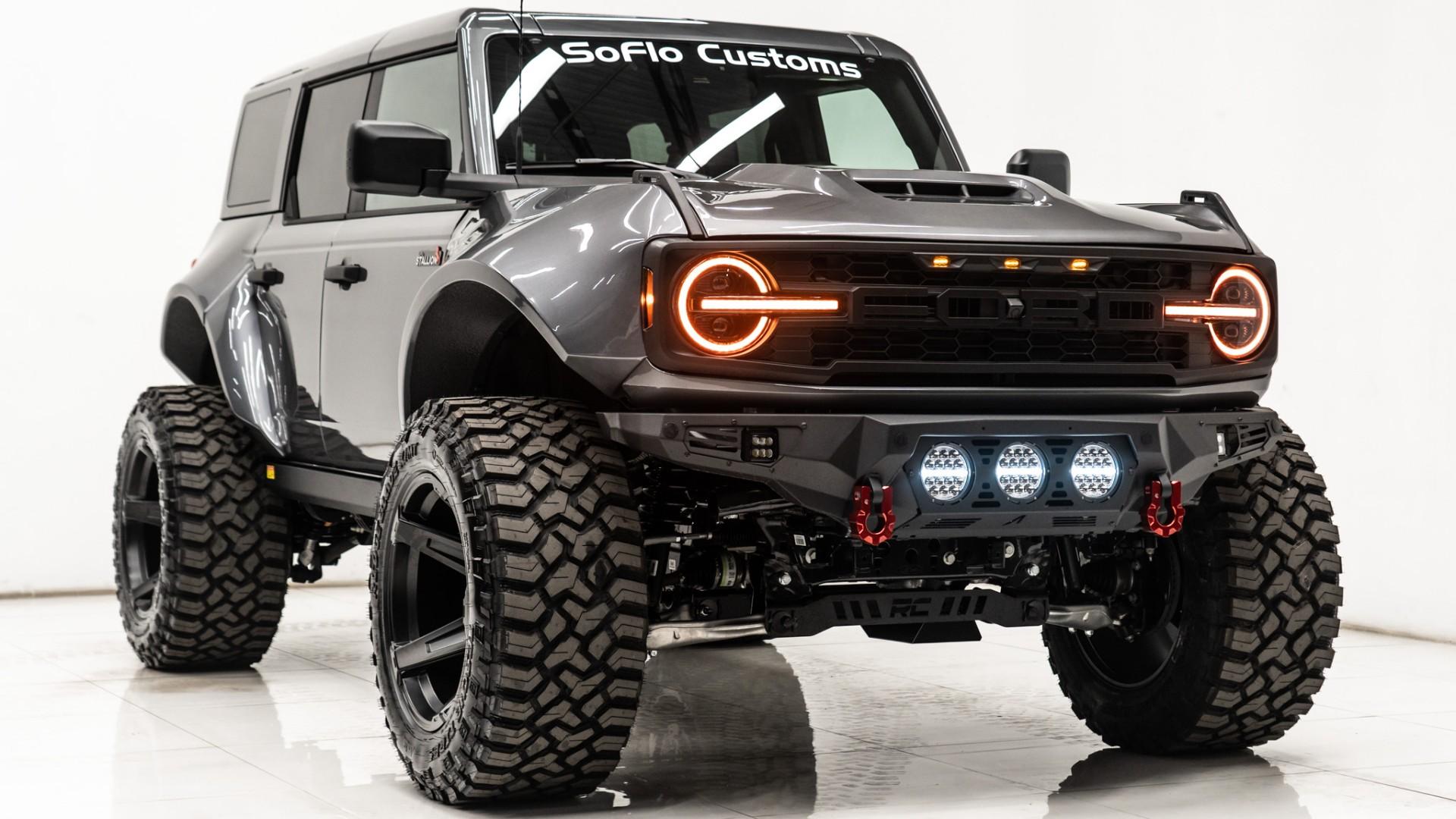 2025 FORD BRONCO in Gray, photo 7 of 60