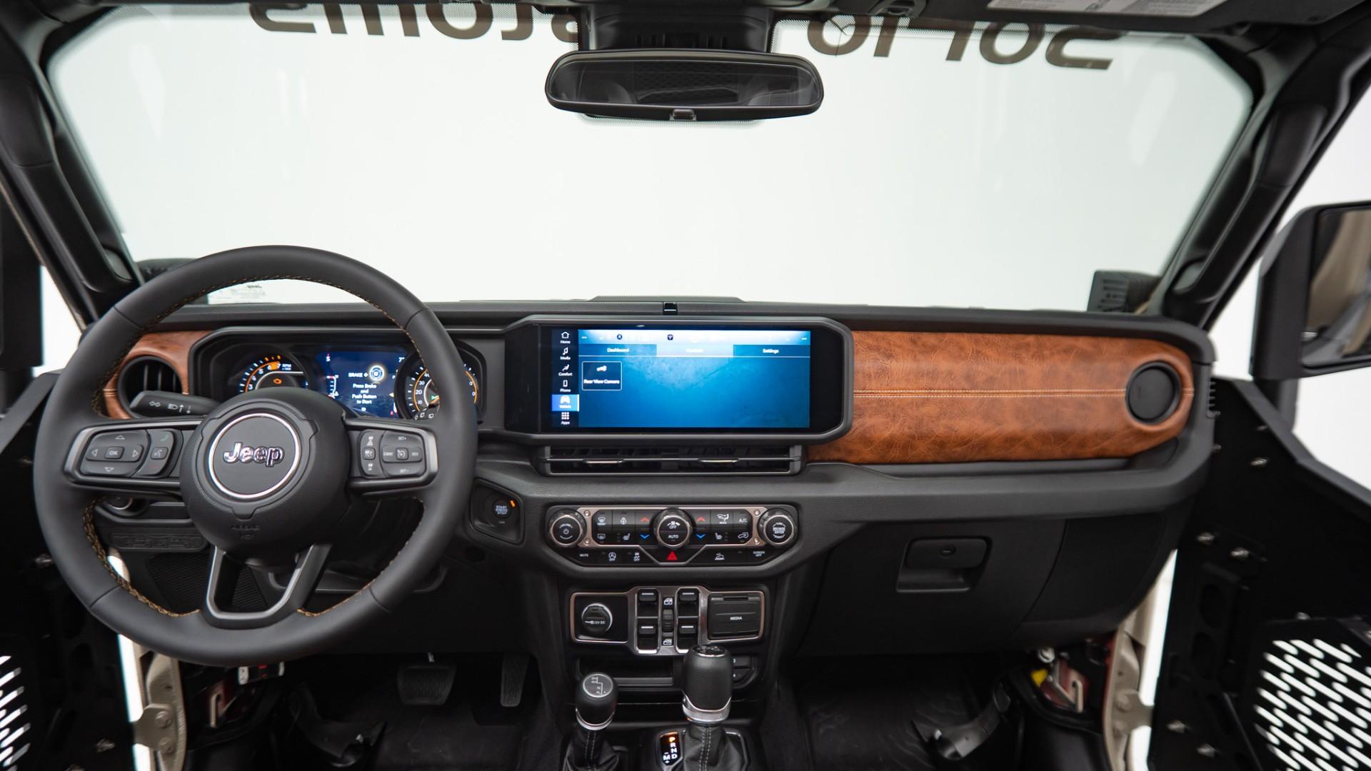 2024 JEEP WRANGLER in Tan, photo 52 of 58