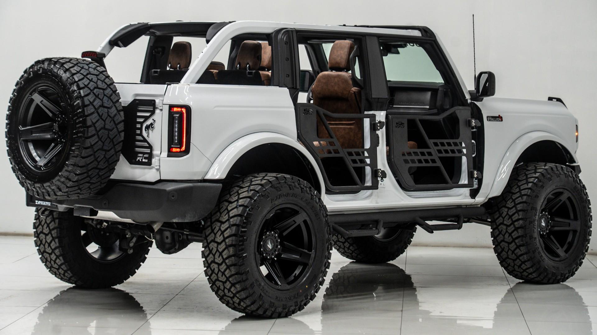 2025 FORD BRONCO in White, photo 5 of 56