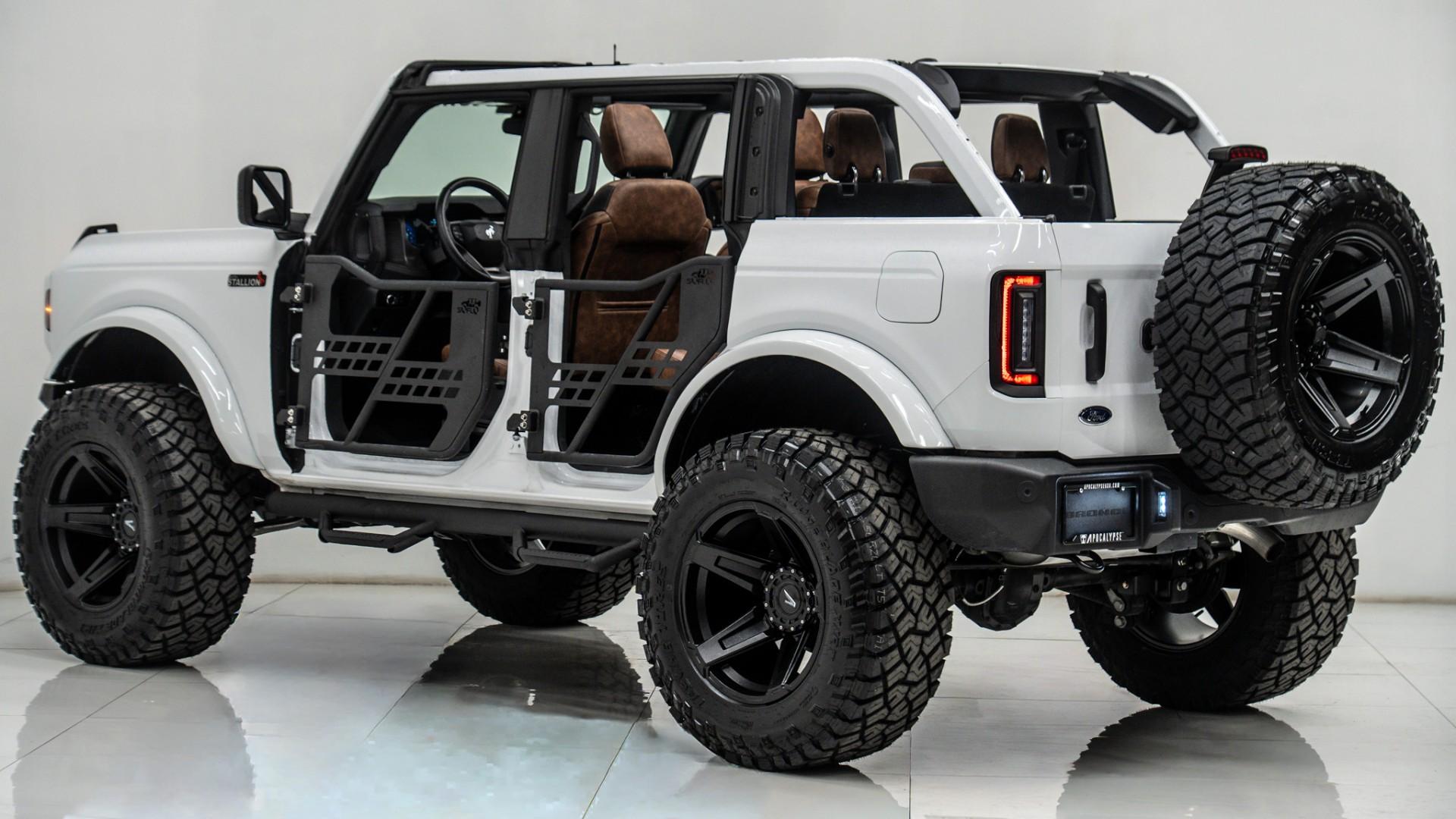 2025 FORD BRONCO in White, photo 7 of 56