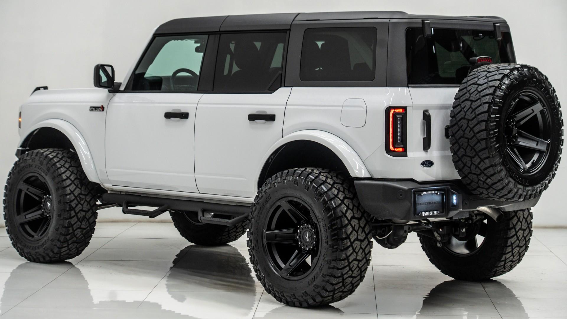 2025 FORD BRONCO in White, photo 3 of 56