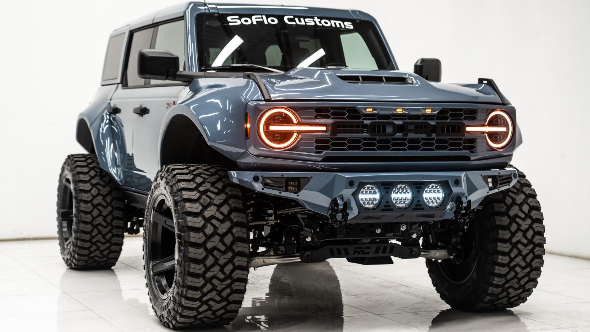 2025 FORD BRONCO in Blue, photo 5 of 52