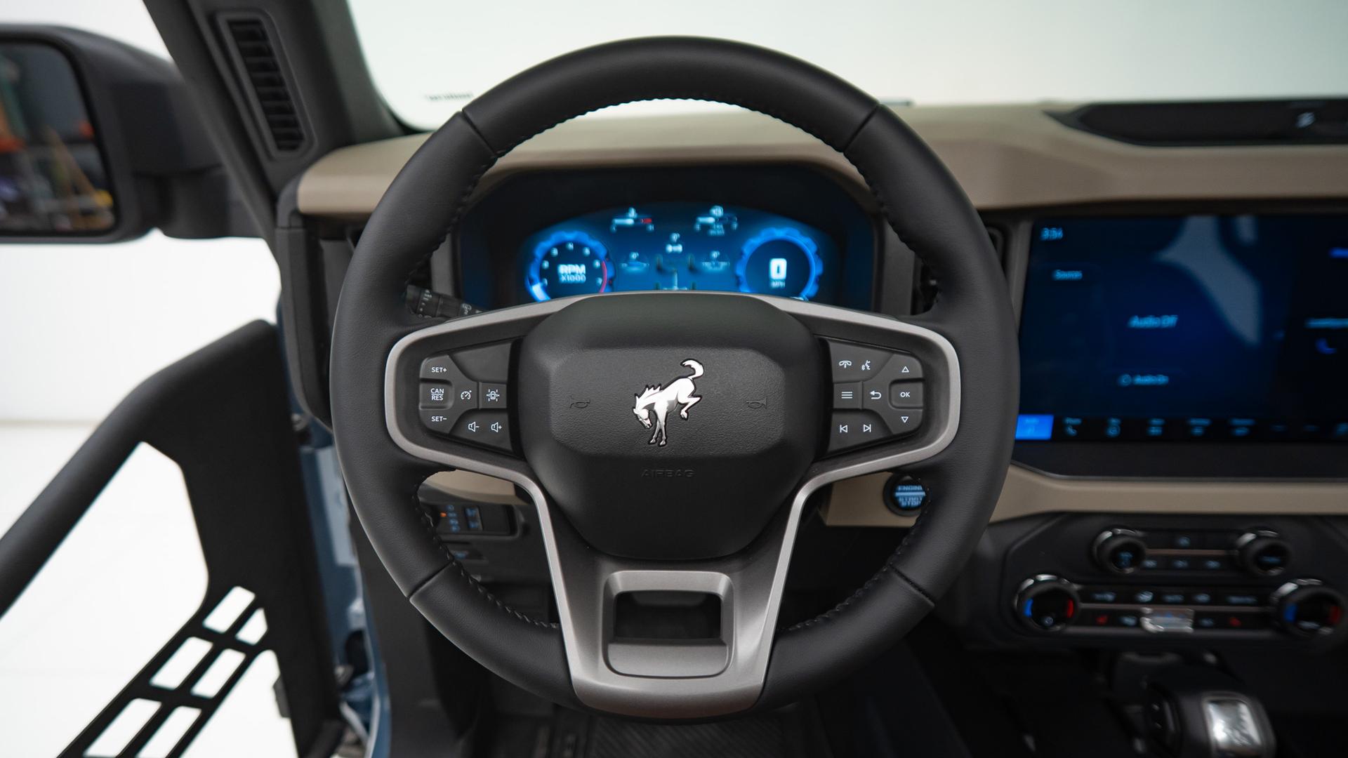 2025 FORD BRONCO in Blue, photo 36 of 52