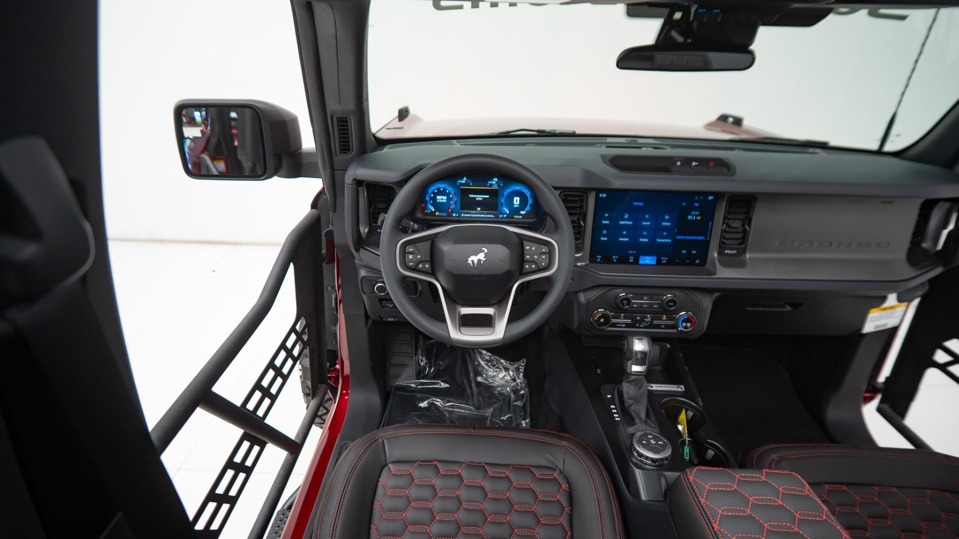 2025 FORD BRONCO in Red, photo 39 of 59