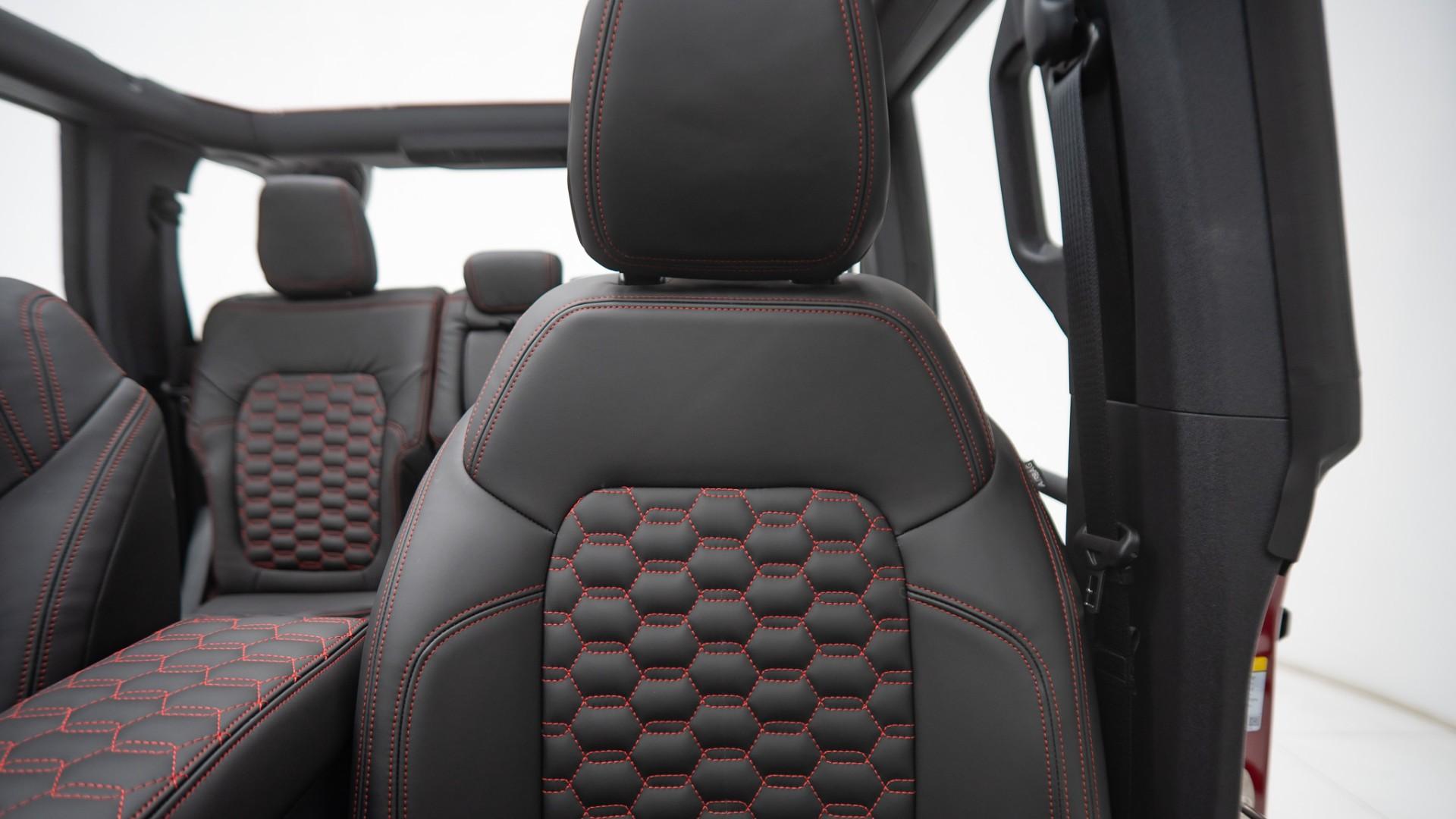 2025 FORD BRONCO in Red, photo 45 of 59