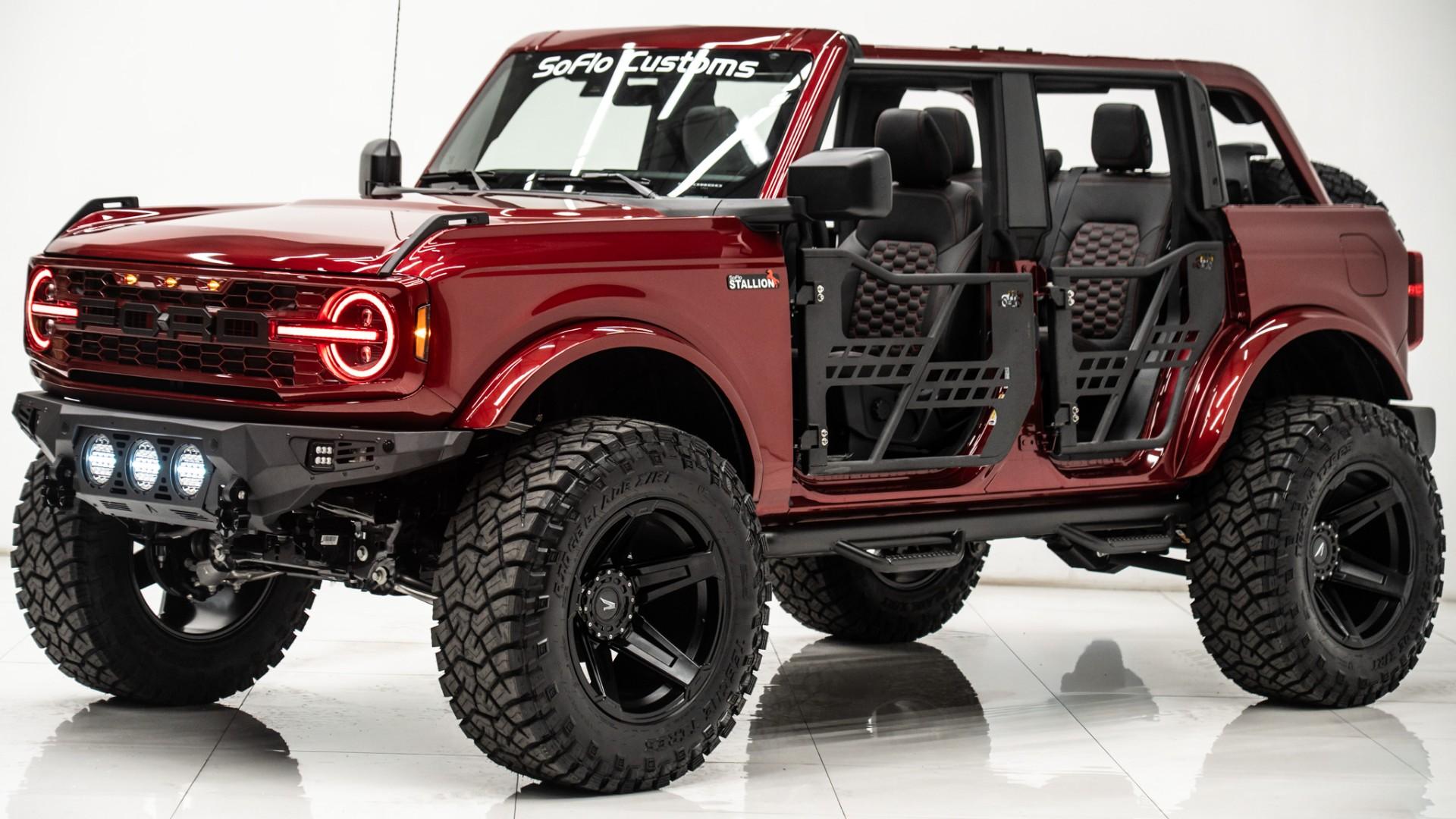 2025 FORD BRONCO in Red, photo 10 of 59