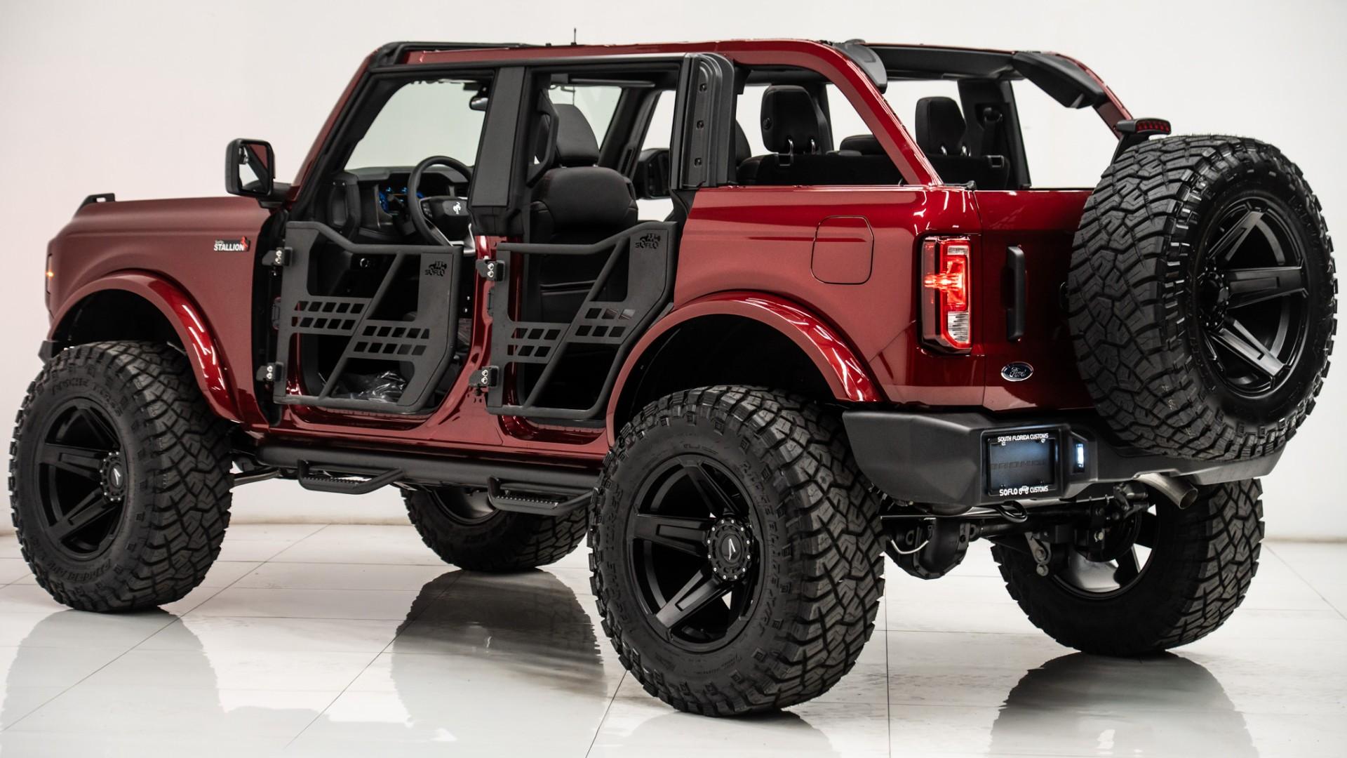 2025 FORD BRONCO in Red, photo 12 of 59