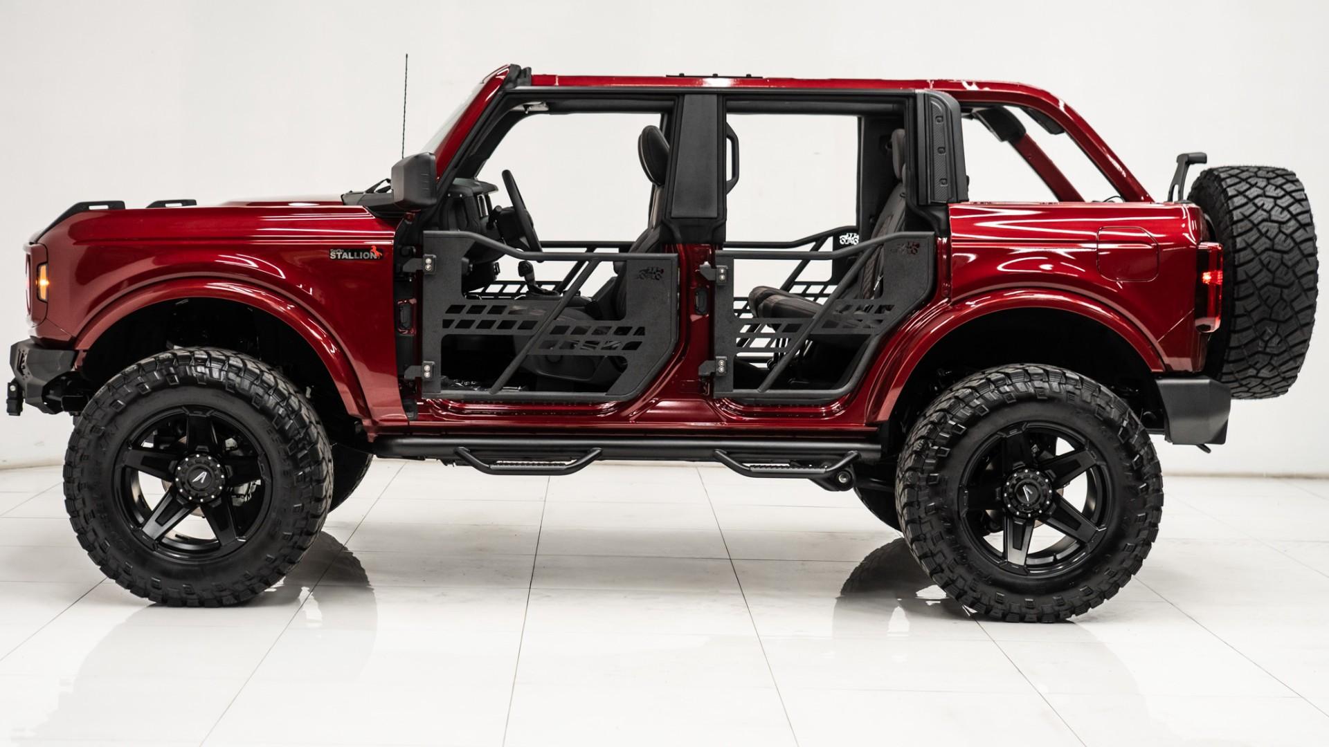 2025 FORD BRONCO in Red, photo 11 of 59