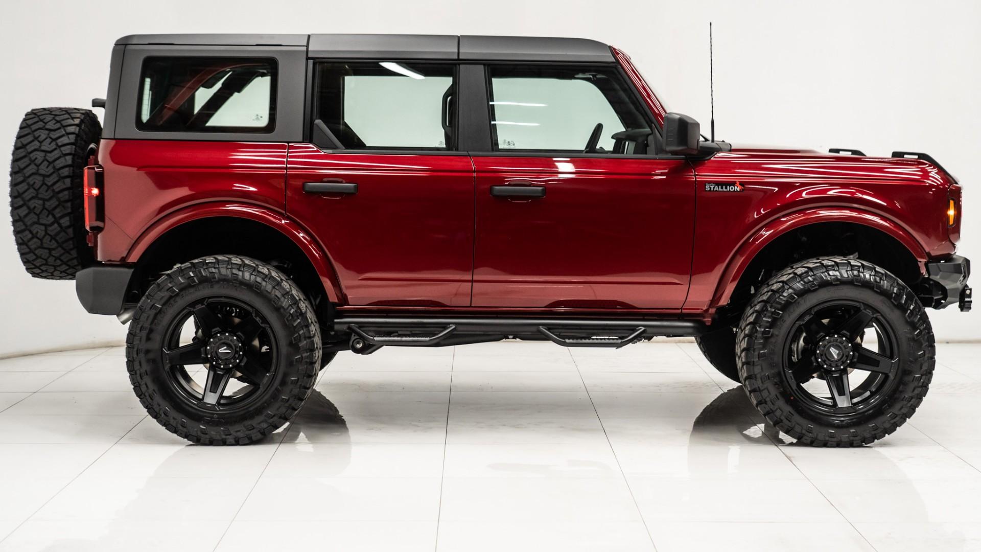 2025 FORD BRONCO in Red, photo 4 of 59