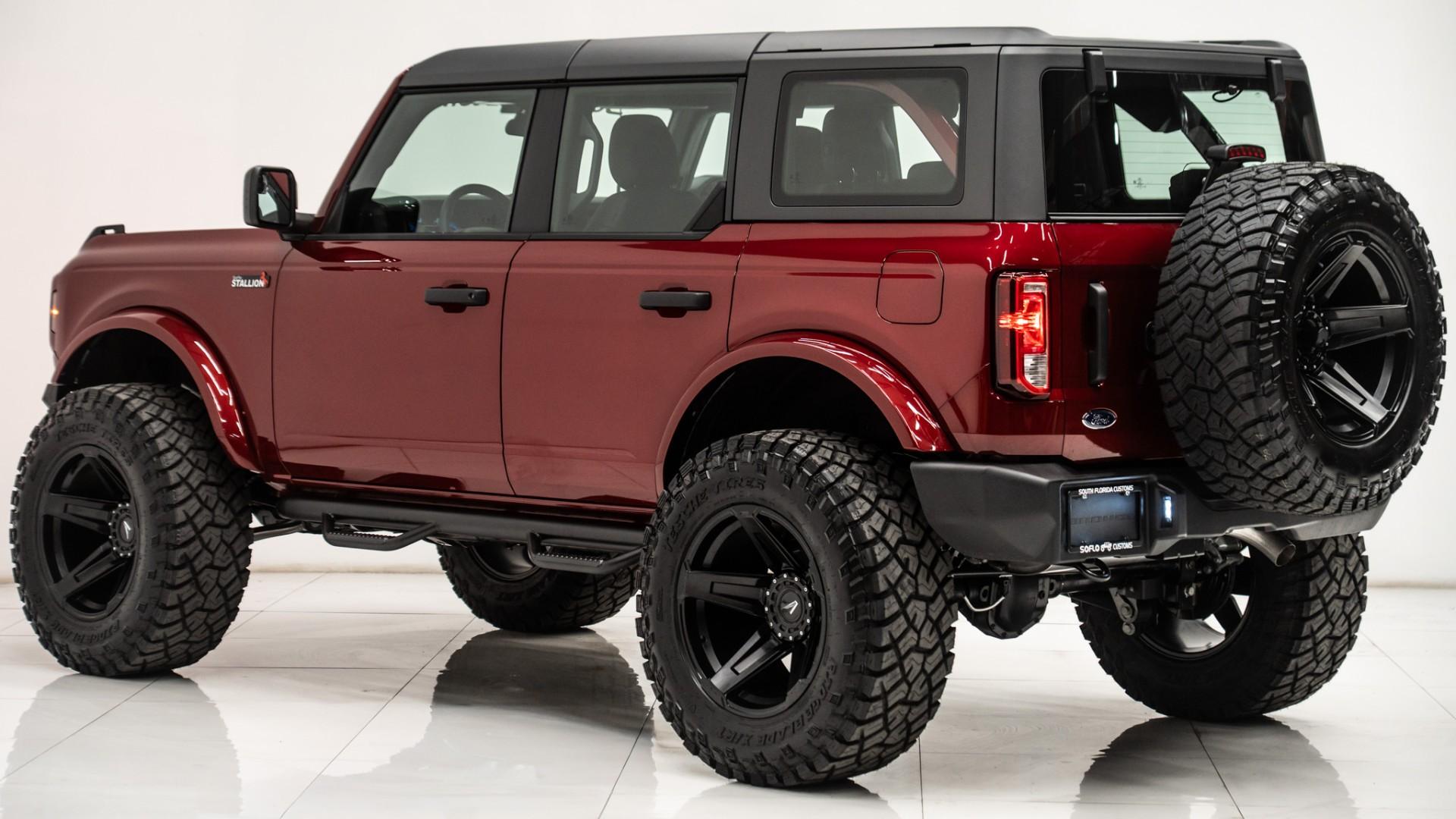 2025 FORD BRONCO in Red, photo 3 of 59