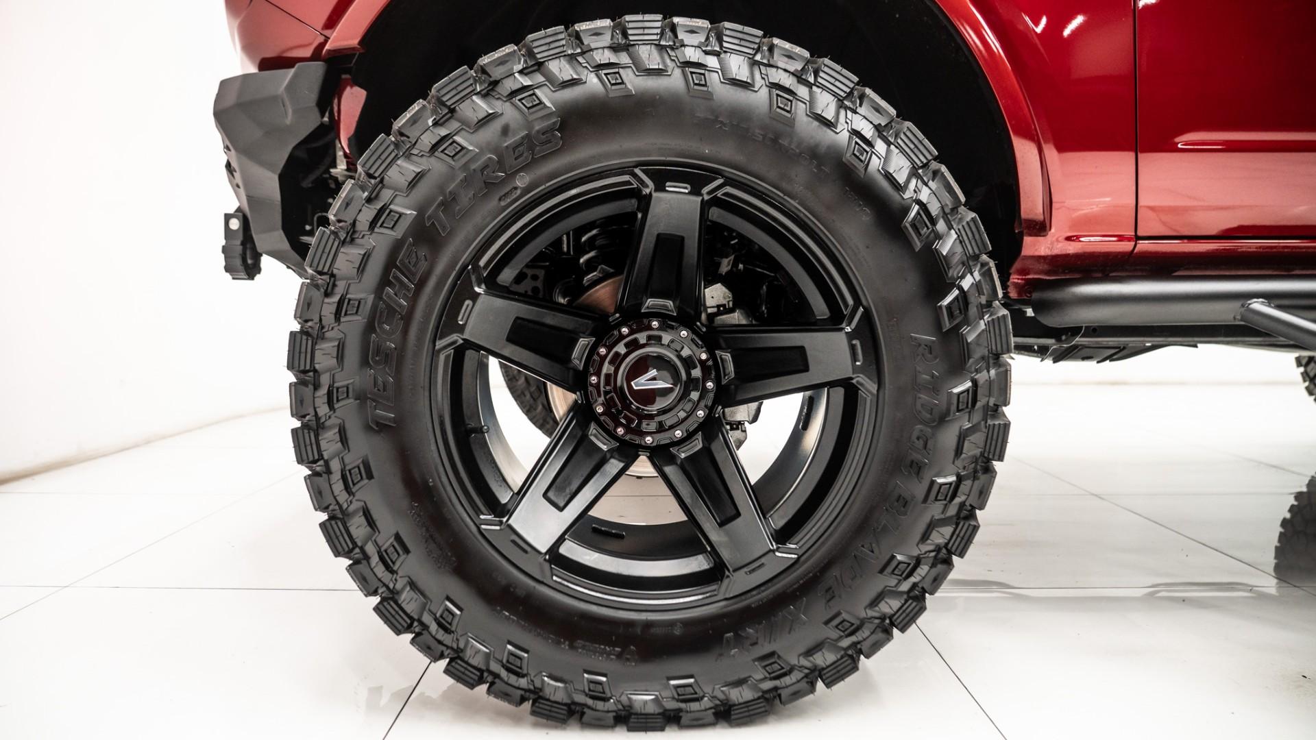 2025 FORD BRONCO in Red, photo 26 of 59