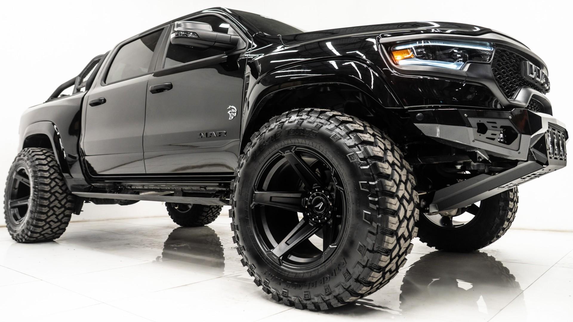 2024 RAM 1500 in Black, photo 6 of 55