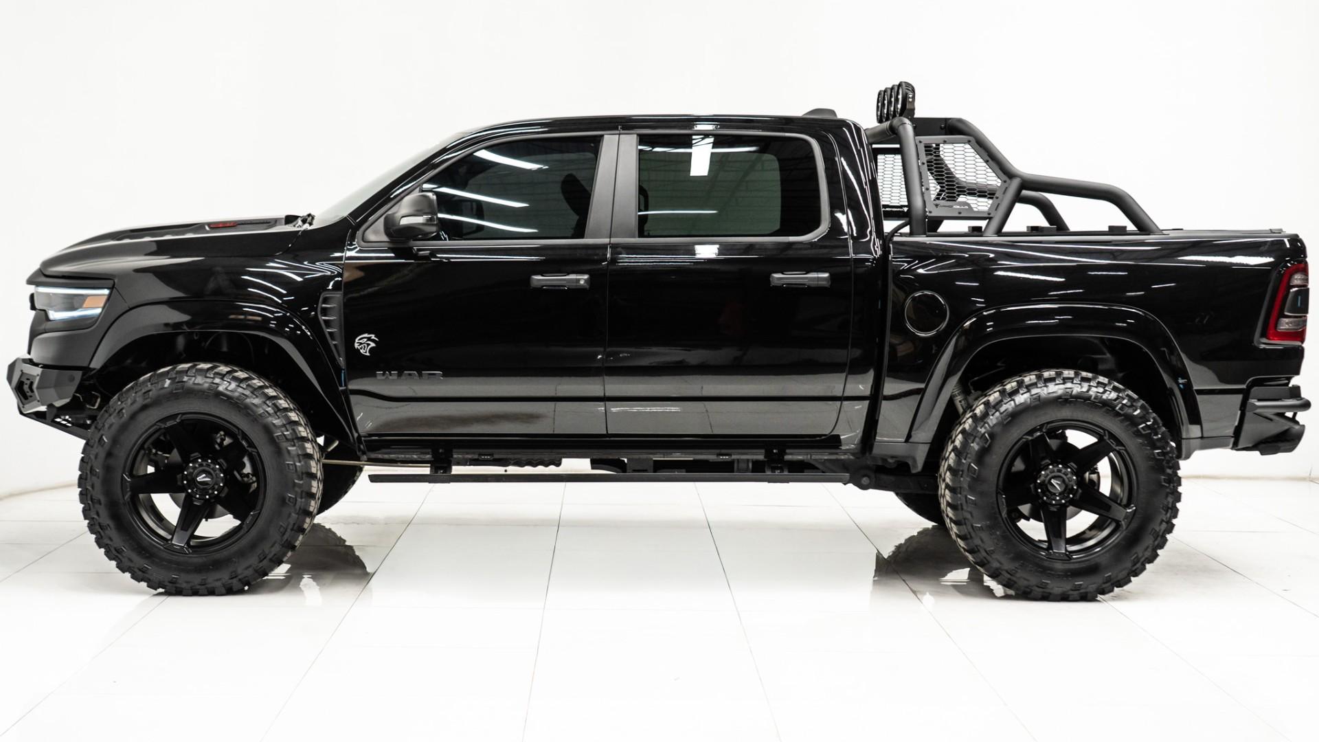 2024 RAM 1500 in Black, photo 20 of 55