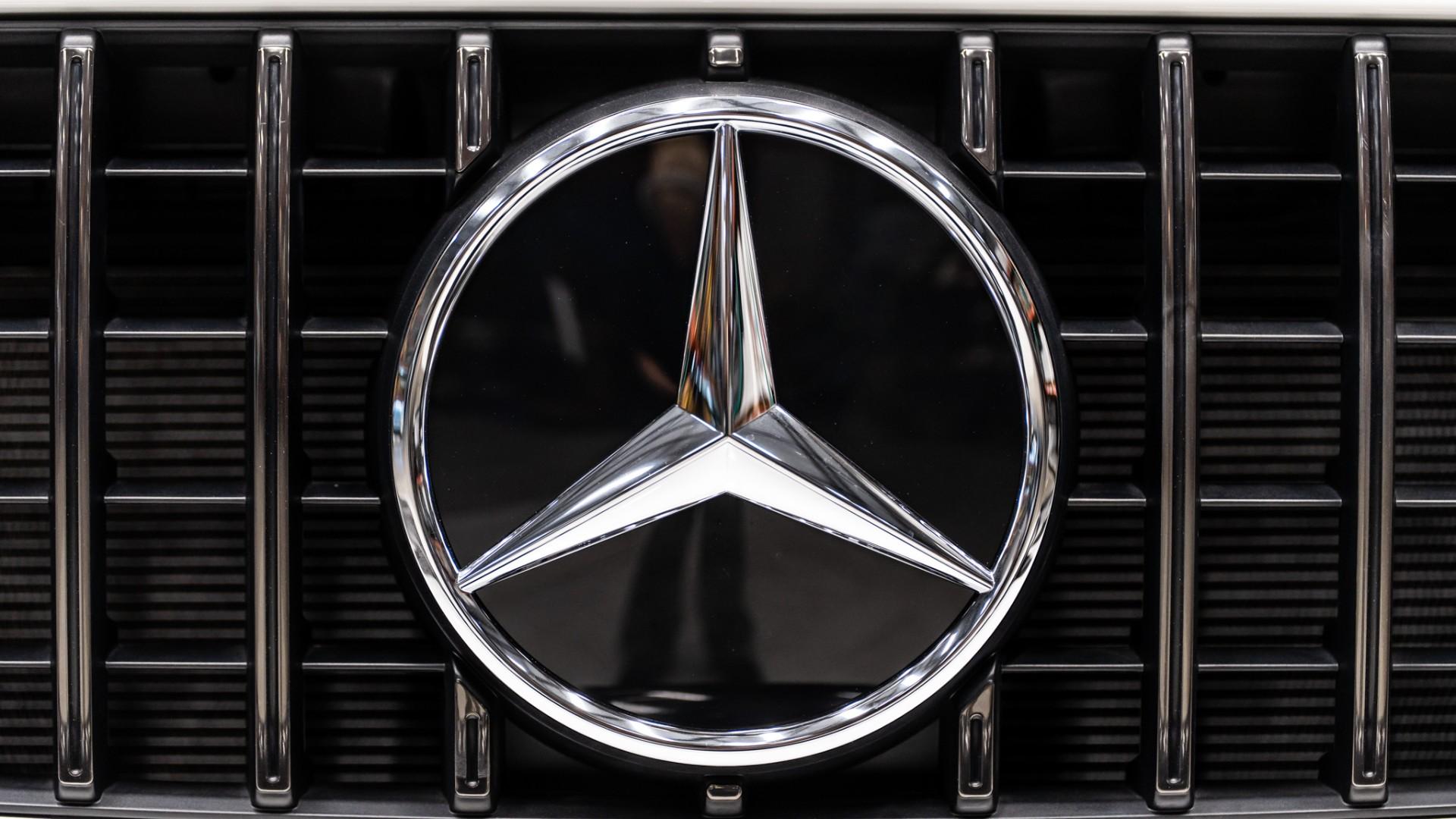 2026 MERCEDES-BENZ G-CLASS in White, photo 42 of 60