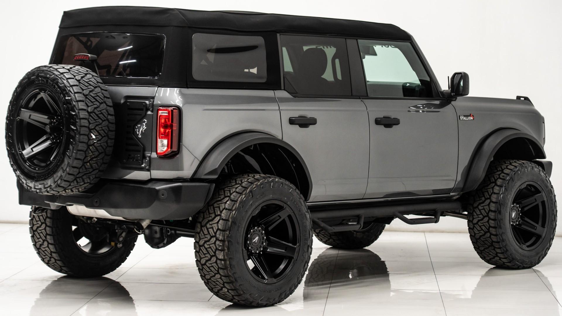 2023 FORD BRONCO in Gray, photo 9 of 54