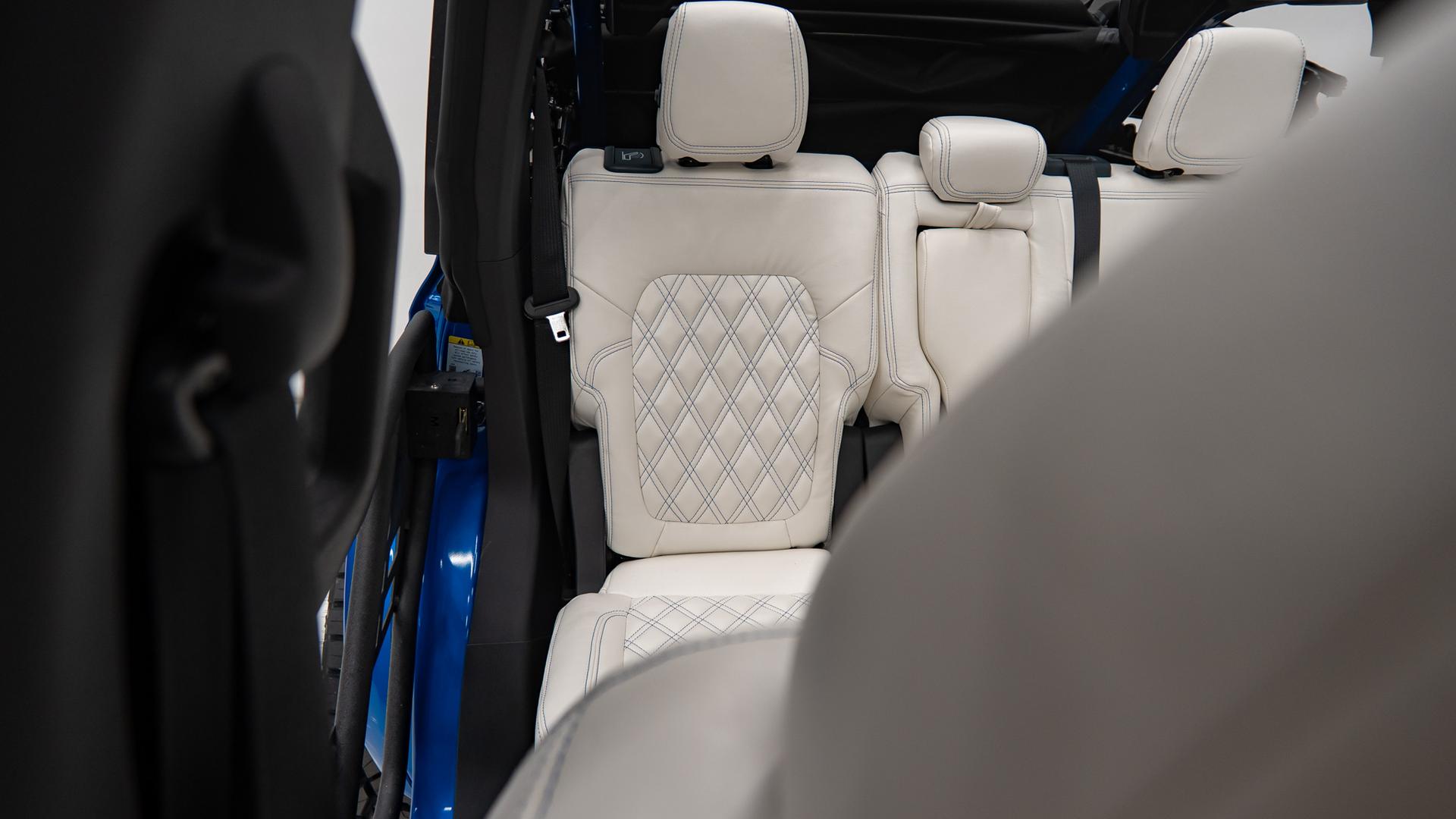 2023 FORD BRONCO in Blue, photo 40 of 47