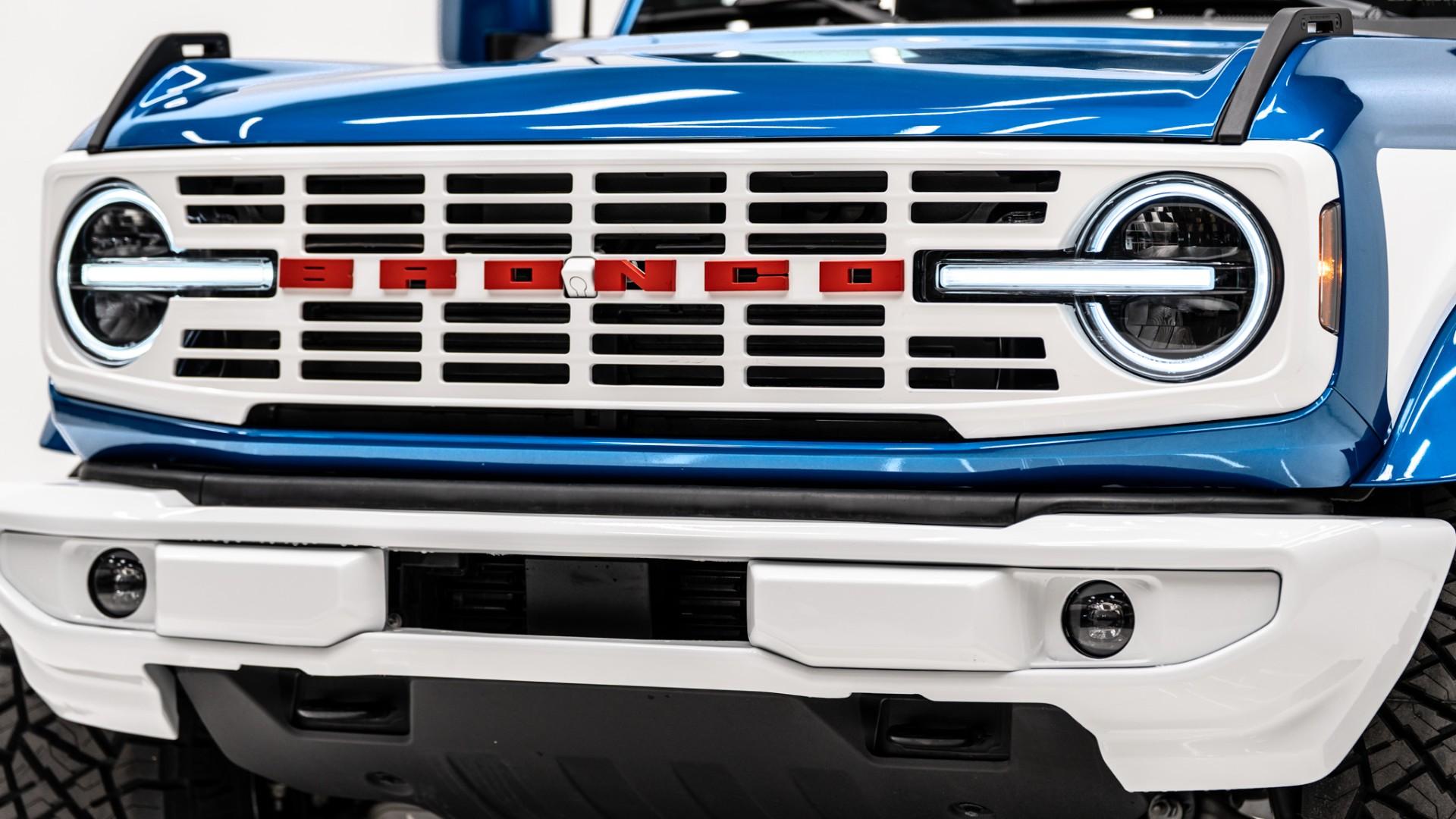 2023 FORD BRONCO in Blue, photo 12 of 47