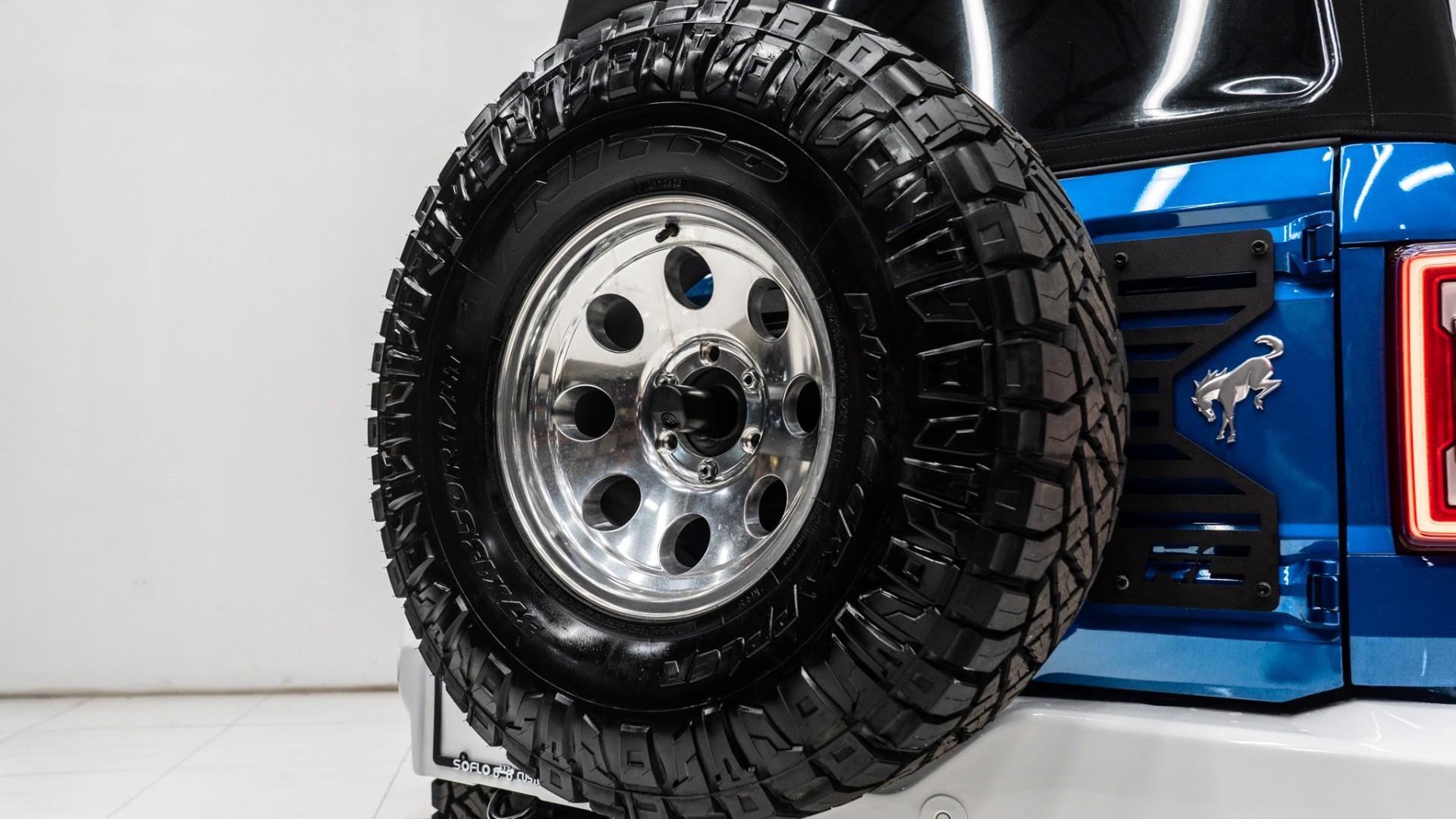 2023 FORD BRONCO in Blue, photo 25 of 47
