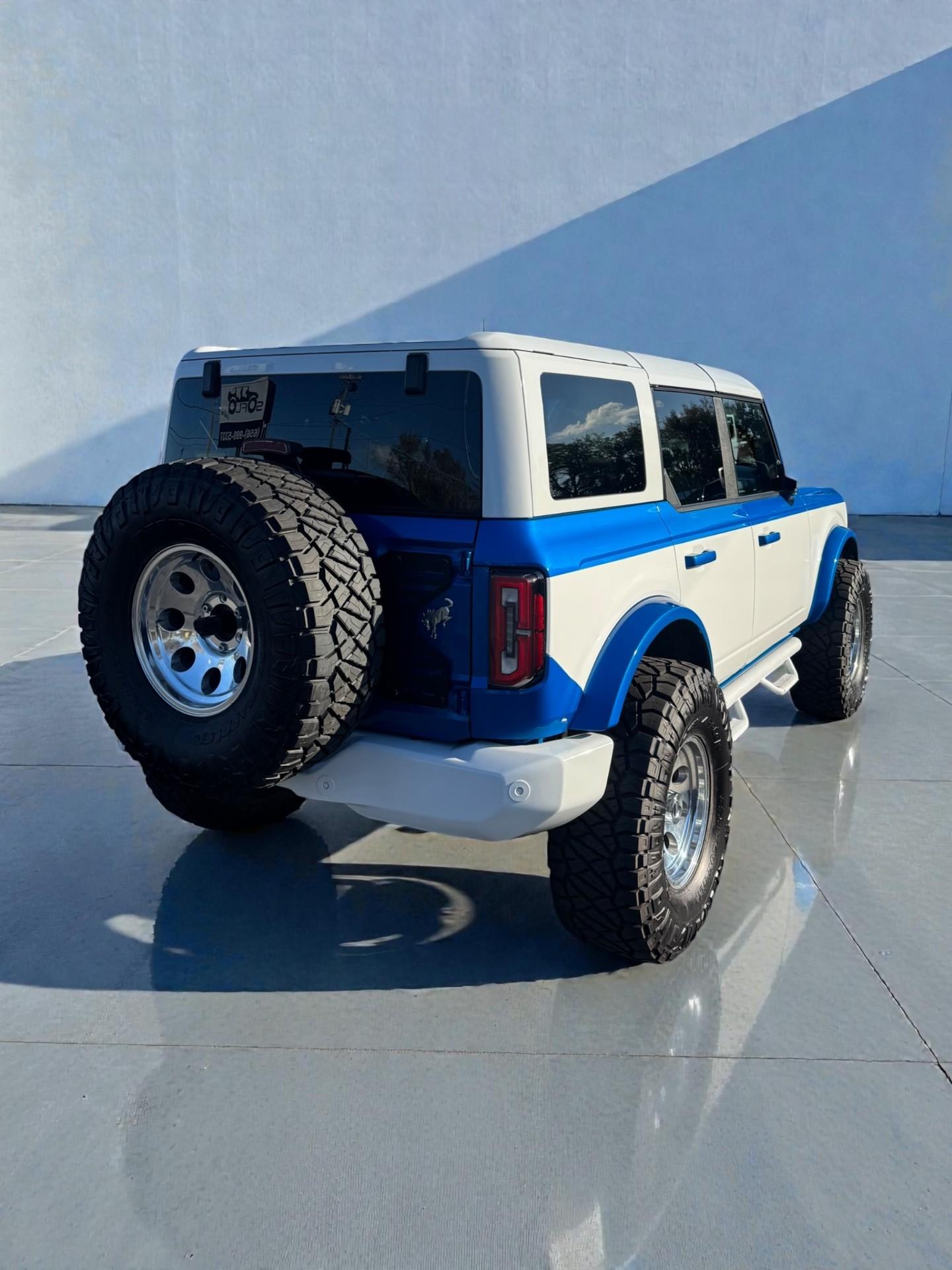 2023 FORD BRONCO in Blue, photo 6 of 47