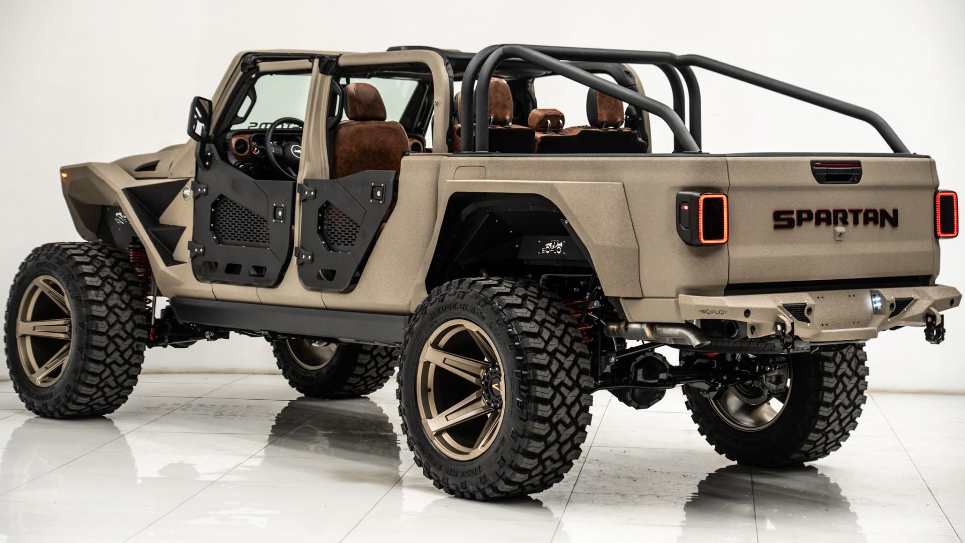 2025 JEEP GLADIATOR in Tan, photo 12 of 59