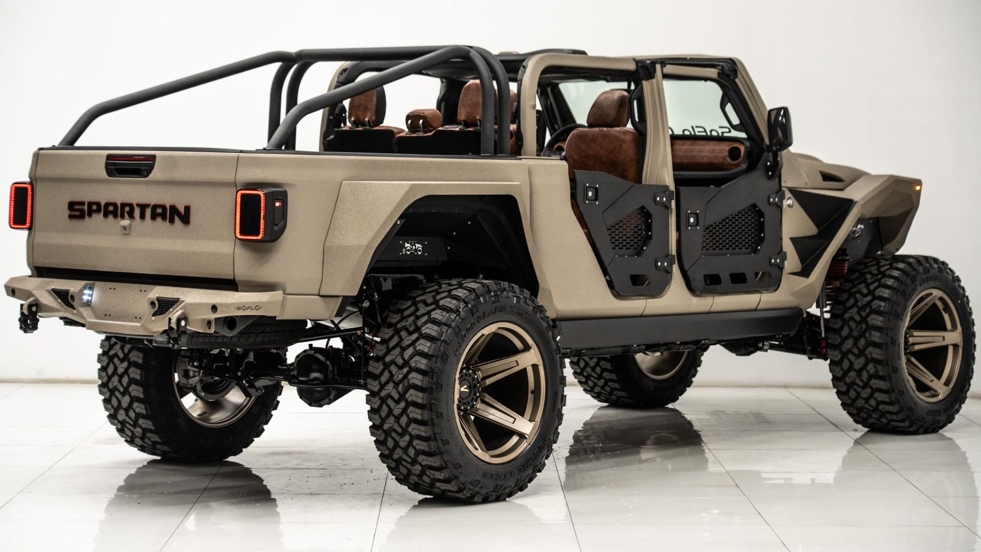 2025 JEEP GLADIATOR in Tan, photo 13 of 59