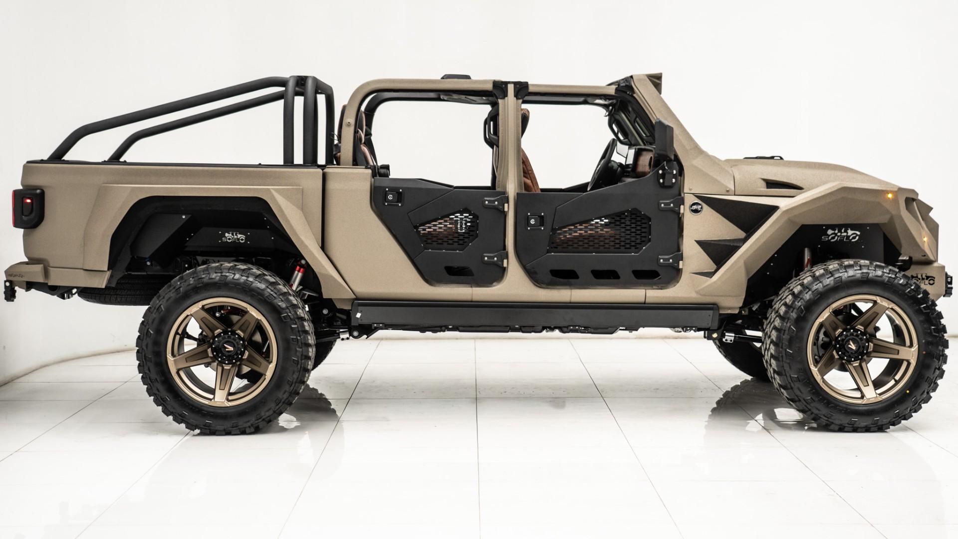 2025 JEEP GLADIATOR in Tan, photo 14 of 59