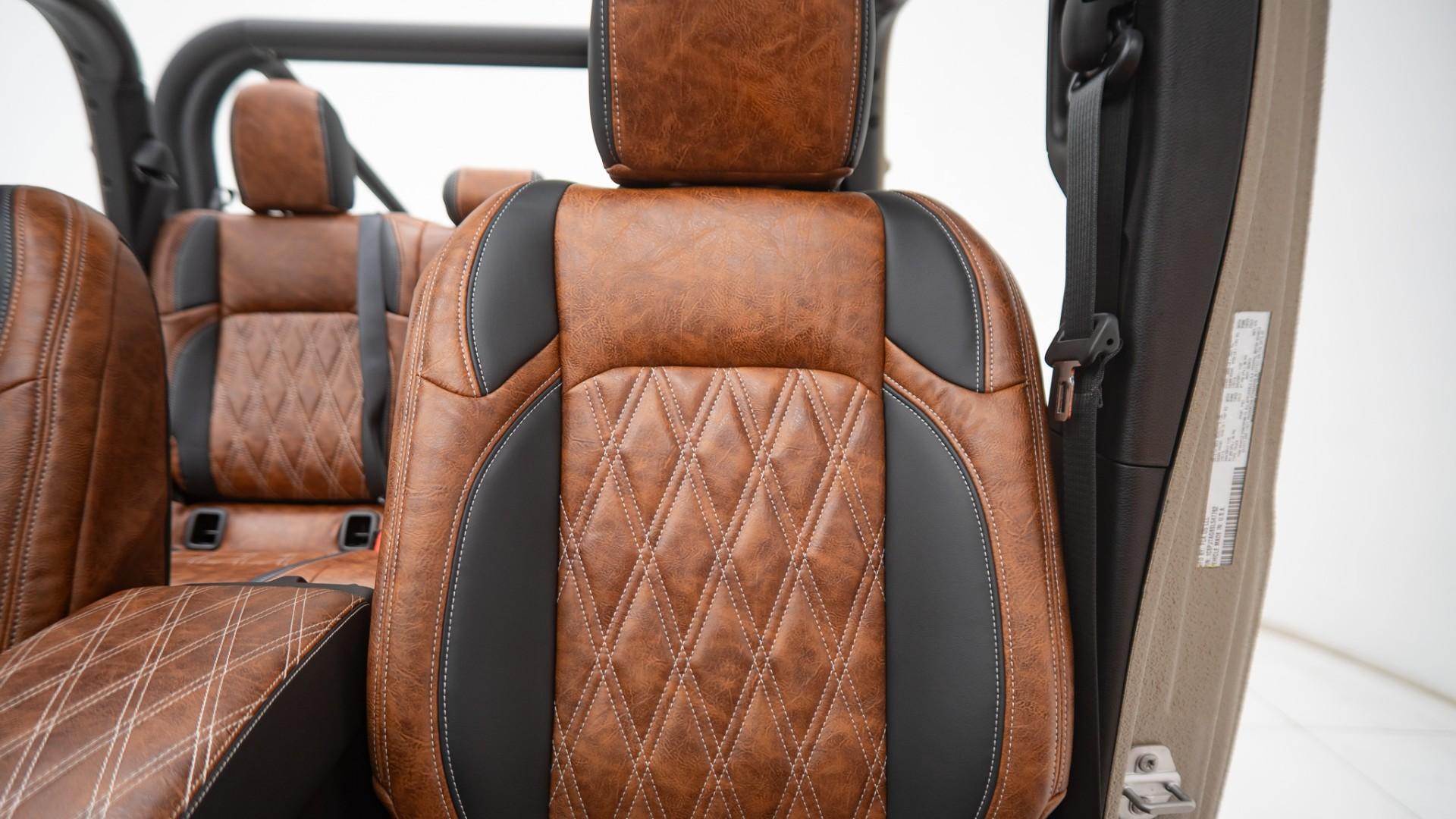 2025 JEEP GLADIATOR in Tan, photo 48 of 59