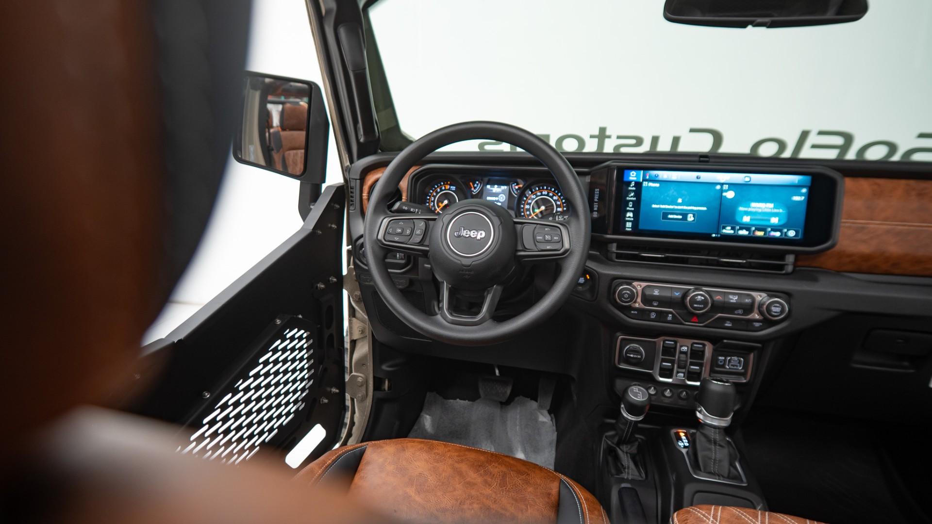 2025 JEEP GLADIATOR in Tan, photo 40 of 59