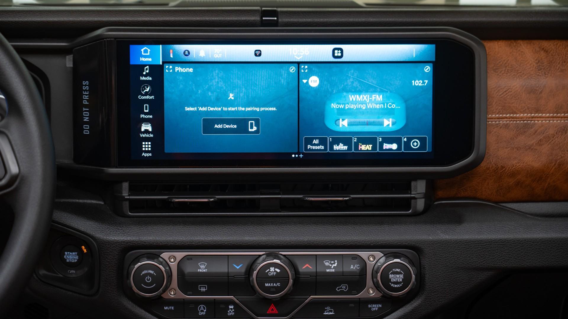2025 JEEP GLADIATOR in Tan, photo 52 of 59